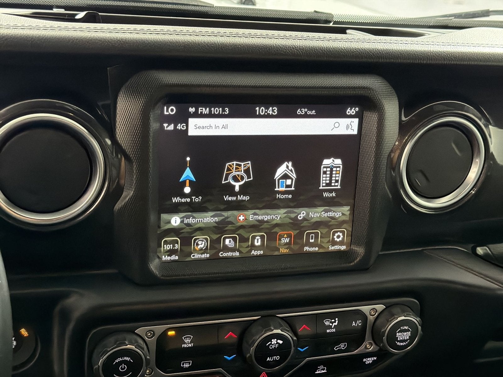 2022 Jeep Wrangler Unlimited Sahara Altitude