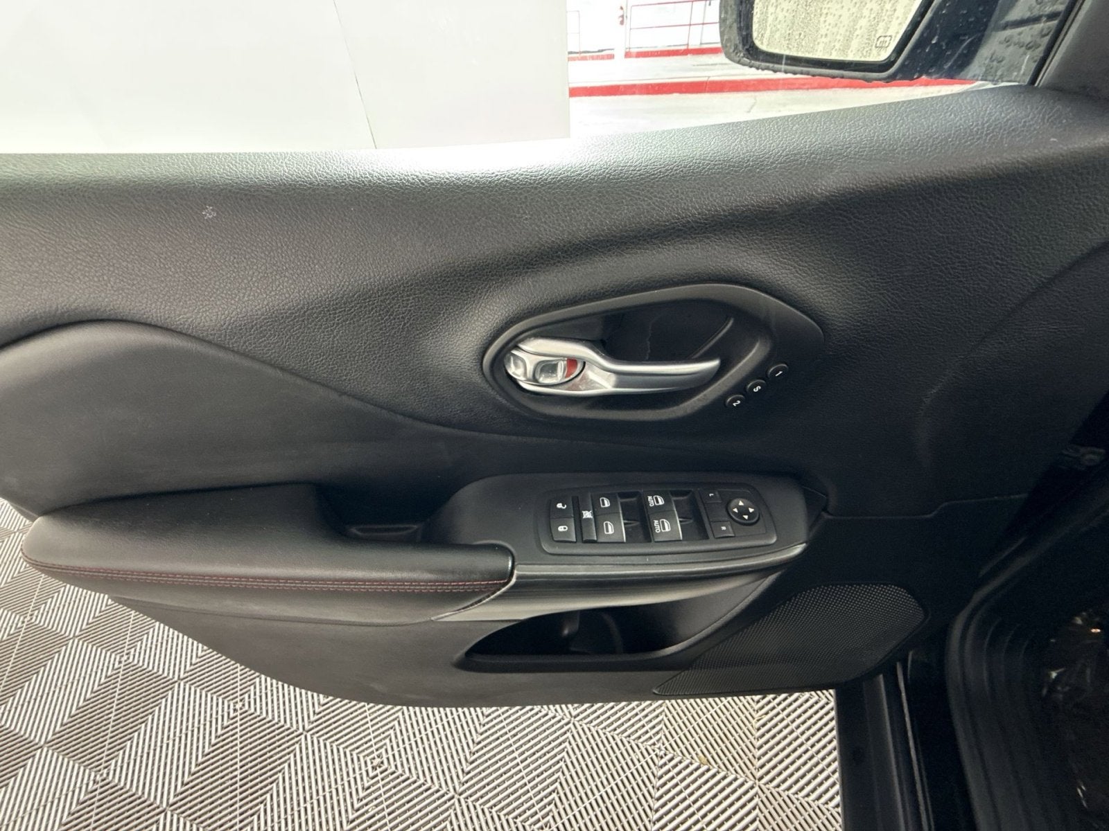 2017 Jeep Cherokee Trailhawk L Plus