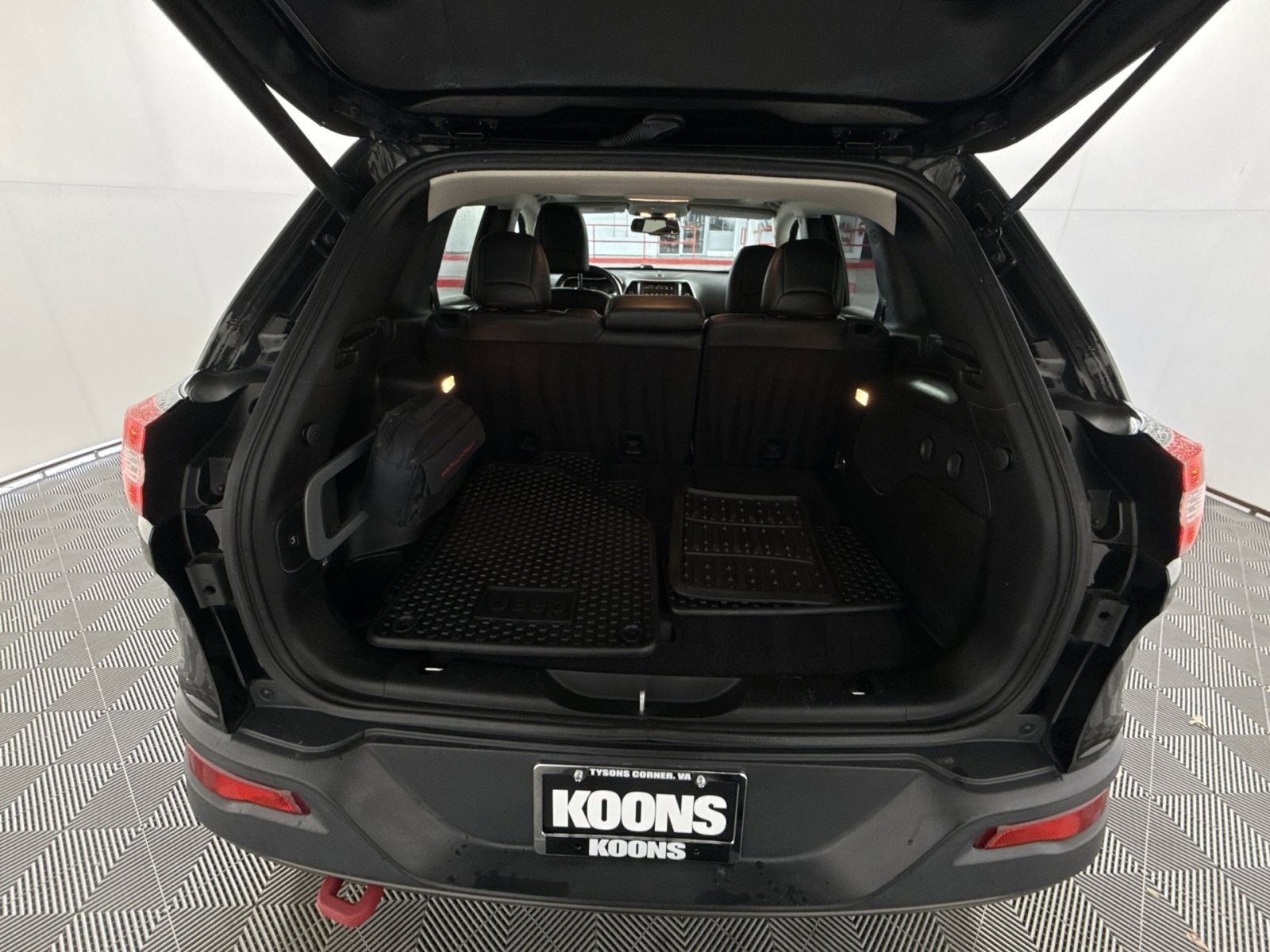 2017 Jeep Cherokee Trailhawk L Plus