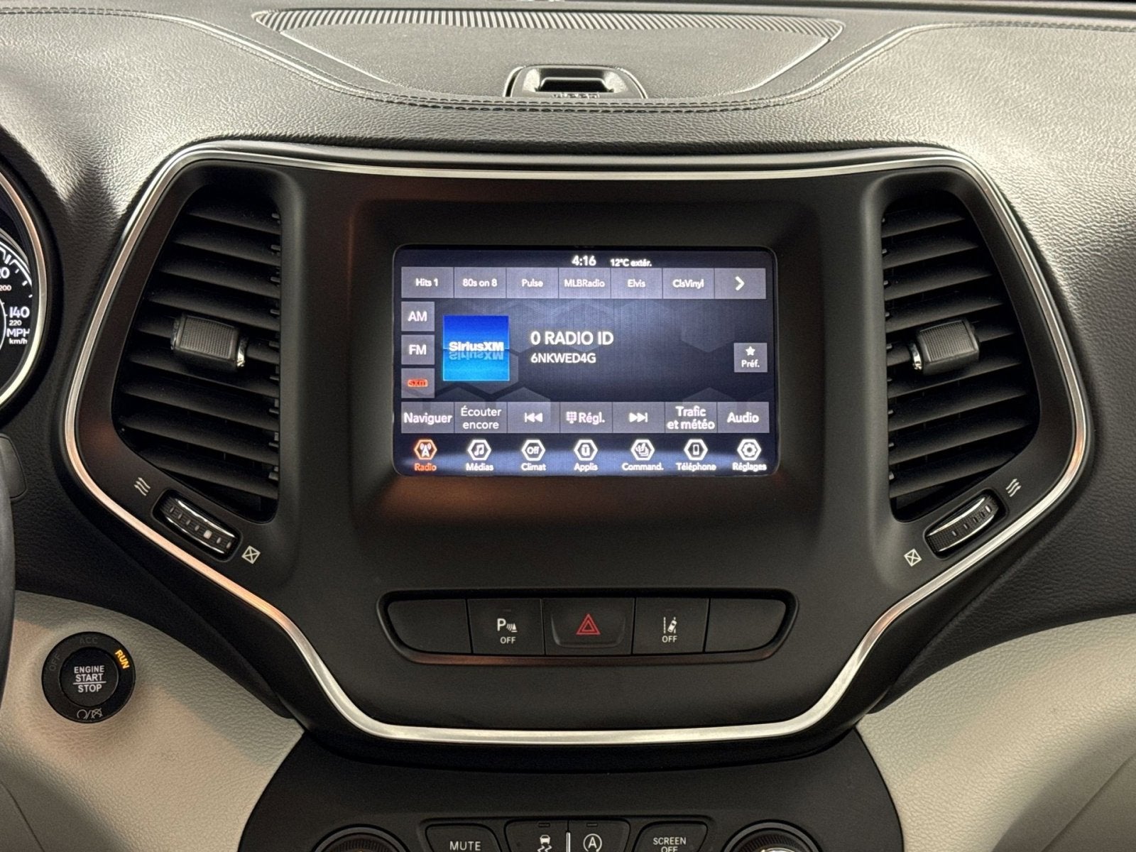 2020 Jeep Cherokee Lux