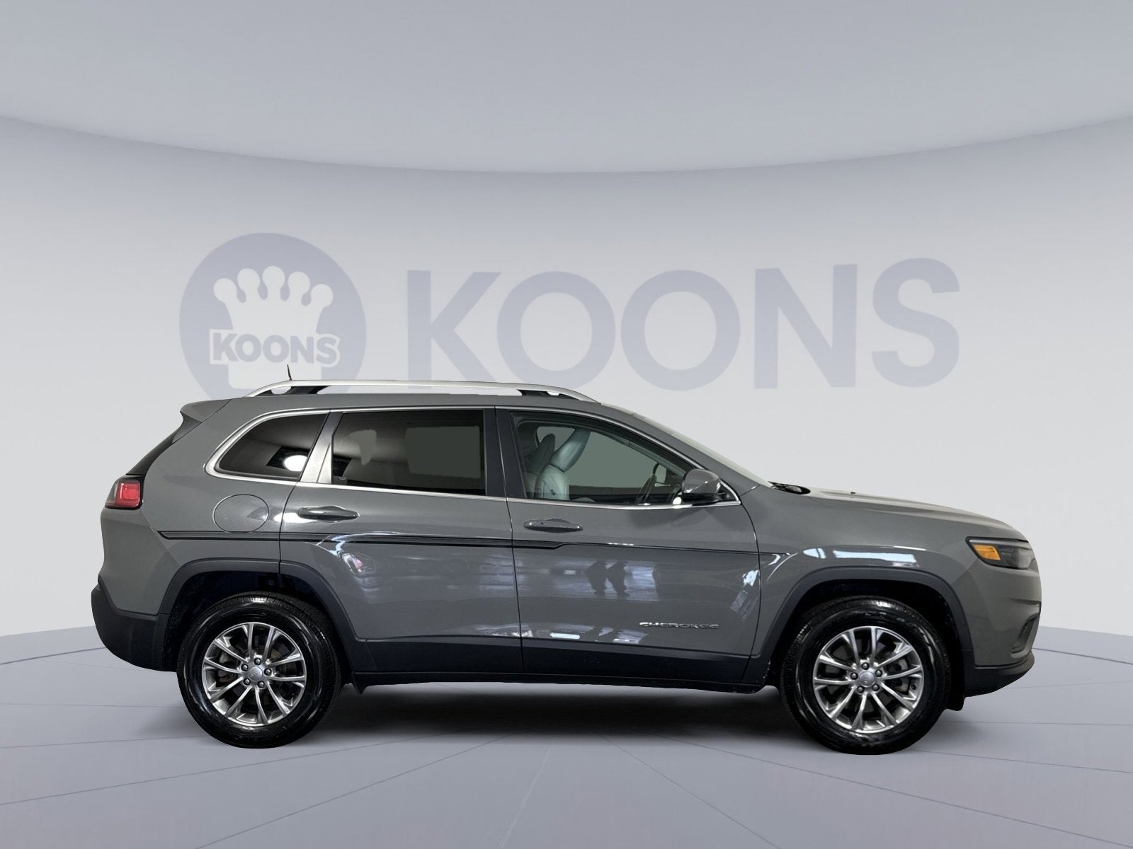 2020 Jeep Cherokee Lux