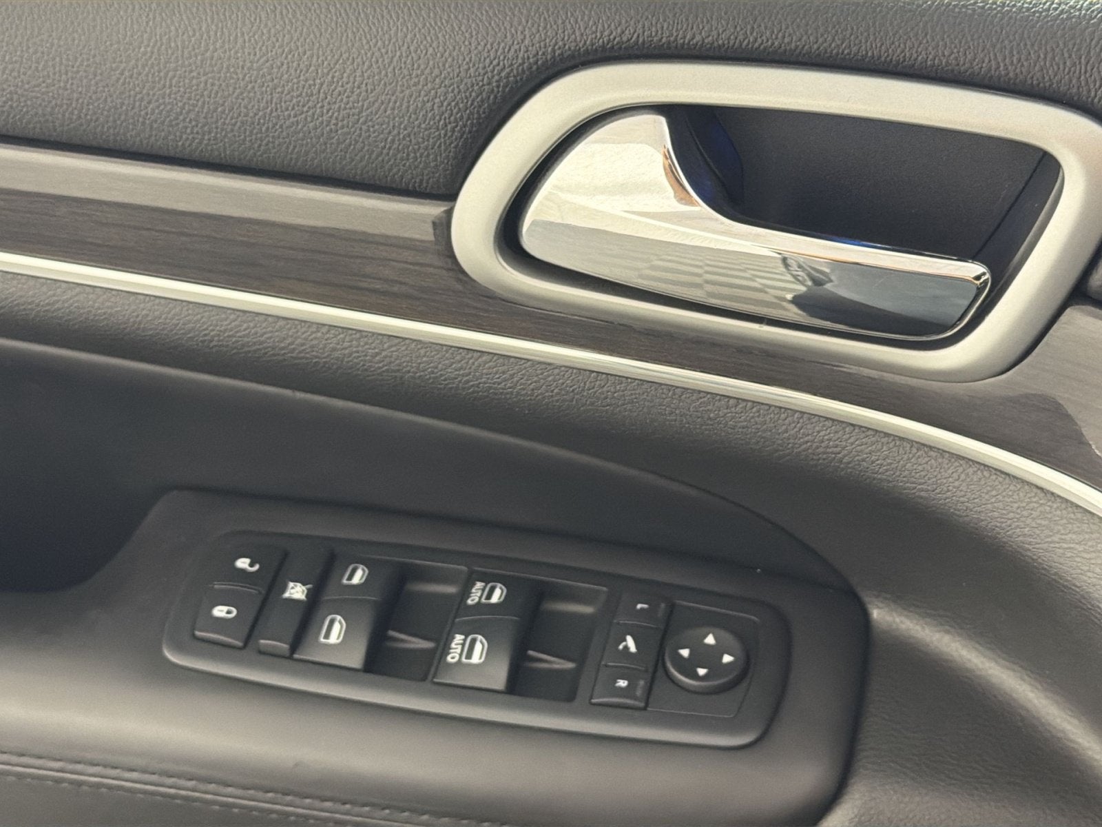 2018 Jeep Grand Cherokee Overland