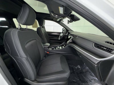 2025 Jeep Grand Cherokee L Laredo X