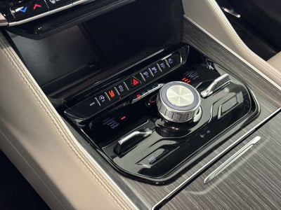 2023 Jeep Wagoneer L Series III