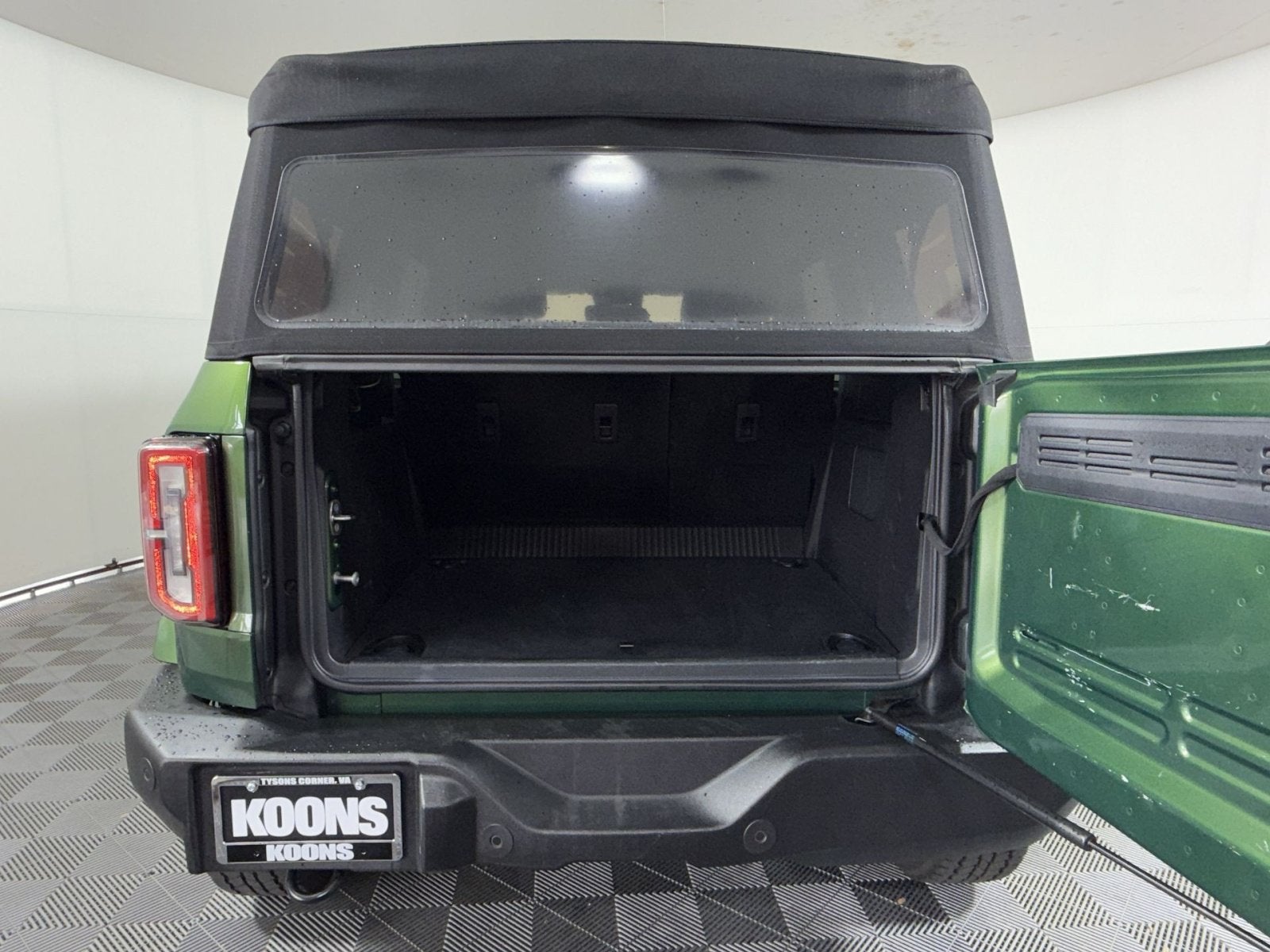2023 Ford Bronco Base
