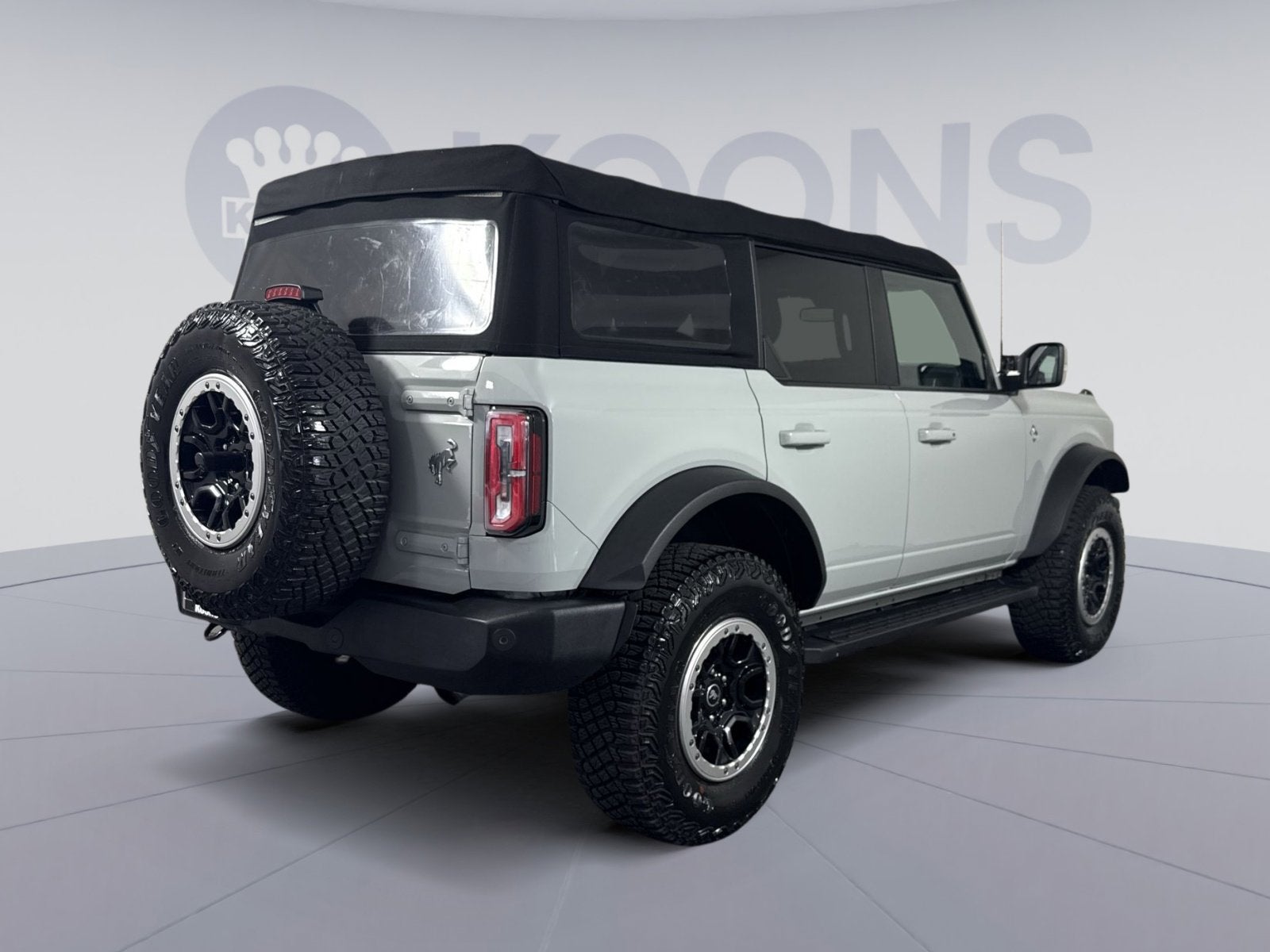 2022 Ford Bronco Base