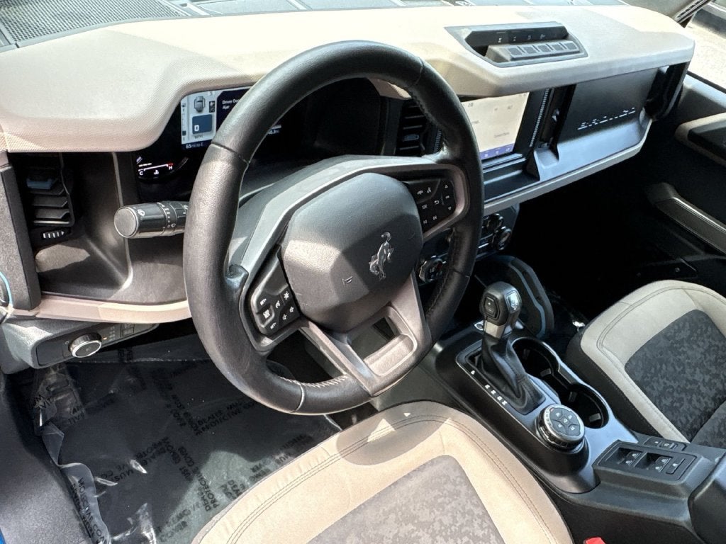 2023 Ford Bronco Base
