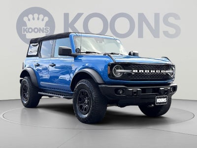 2023 Ford Bronco Base