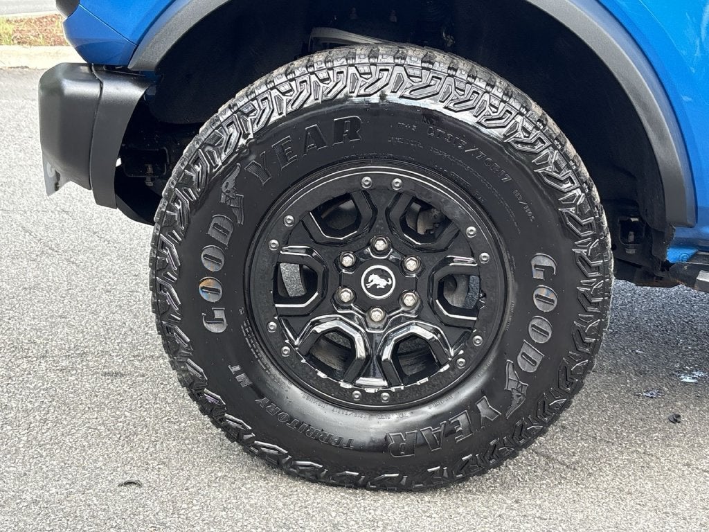 2023 Ford Bronco Base