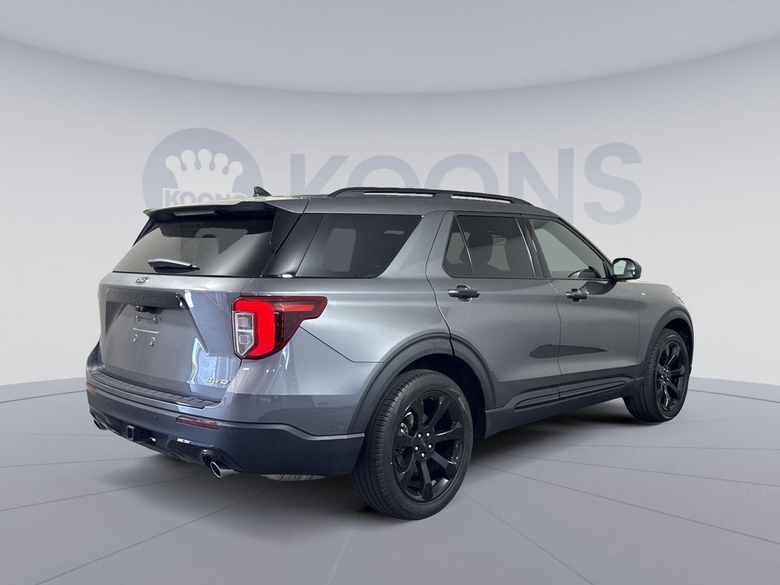2023 Ford Explorer ST-Line
