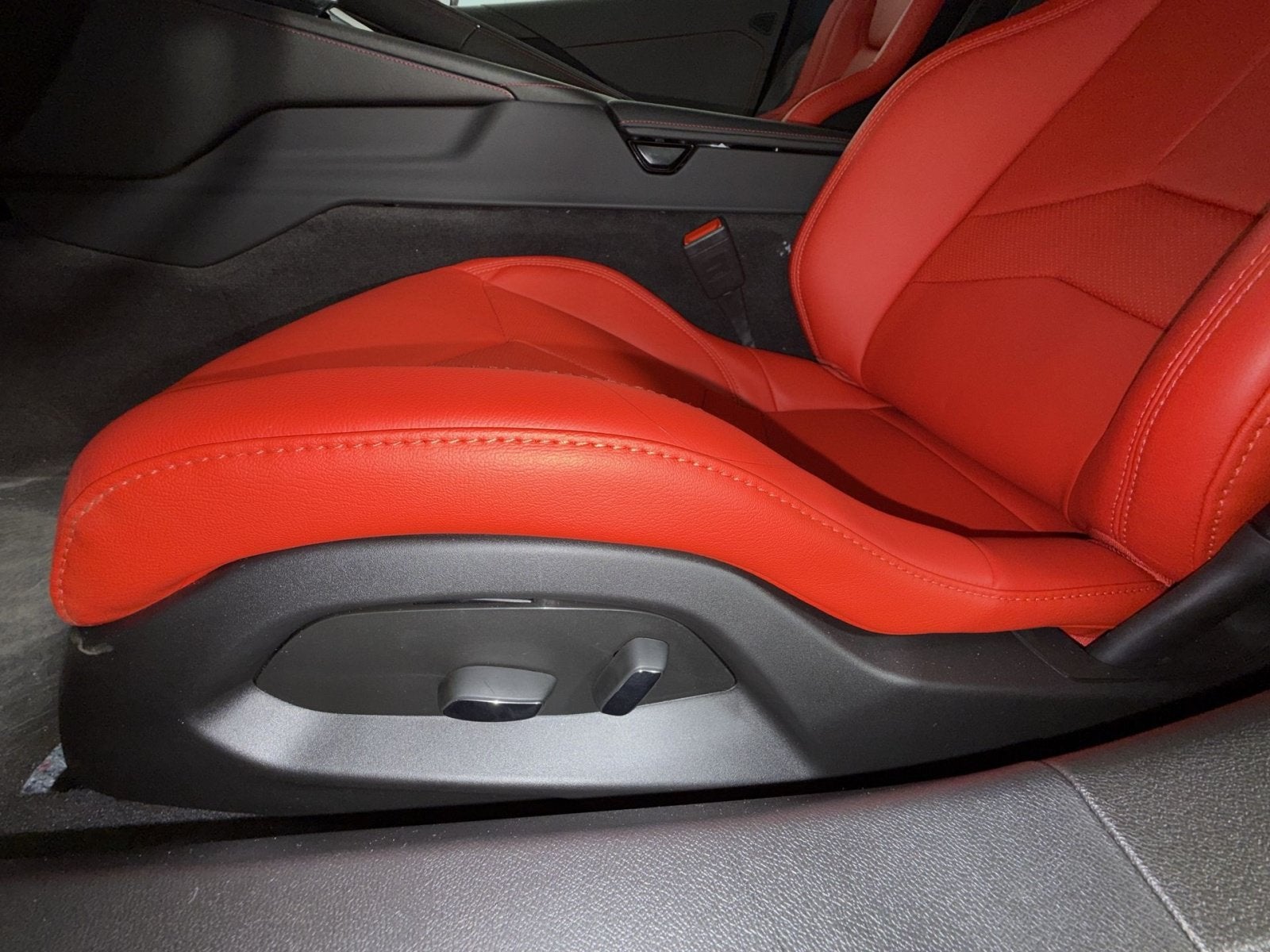 2026 Chevrolet Corvette 1LT - Photo 11