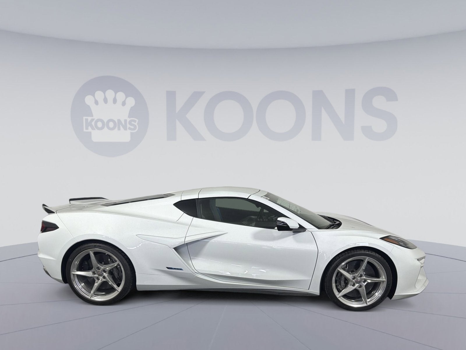 2025 Chevrolet Corvette E-Ray 2LZ