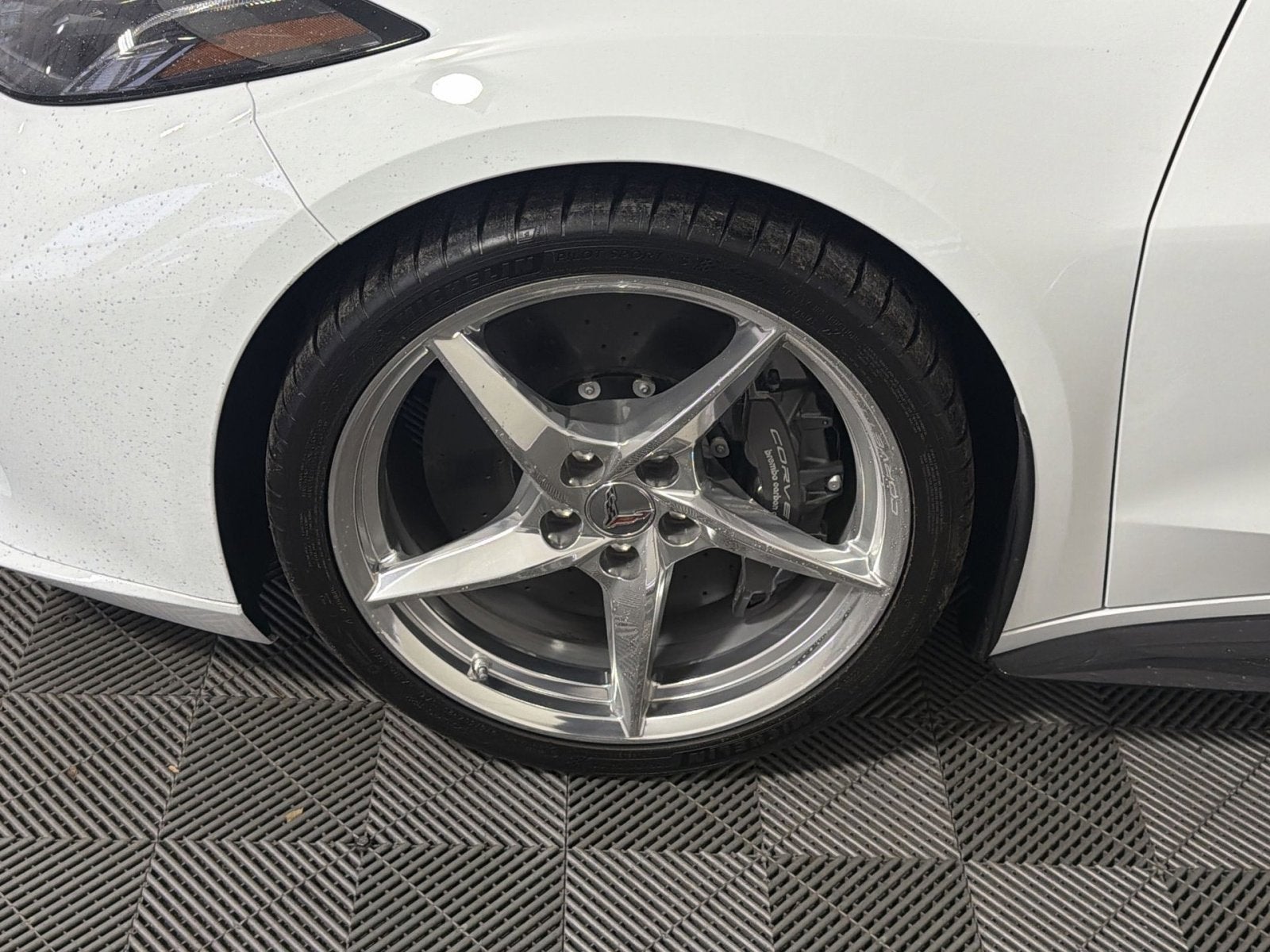 2025 Chevrolet Corvette E-Ray 2LZ