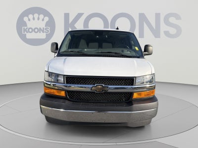 2025 Chevrolet Express Passenger 1LT