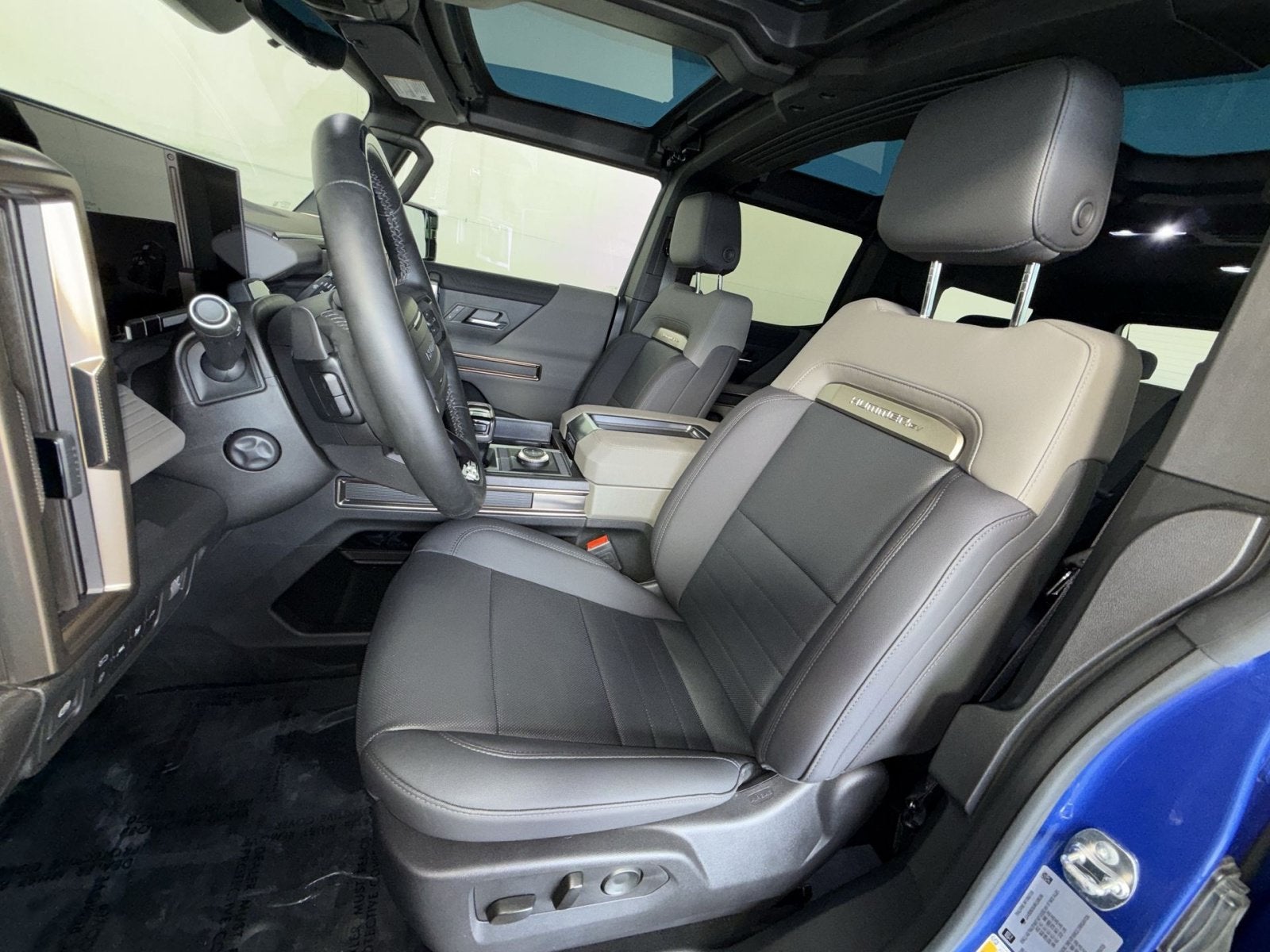 2024 GMC HUMMER EV SUV 2X