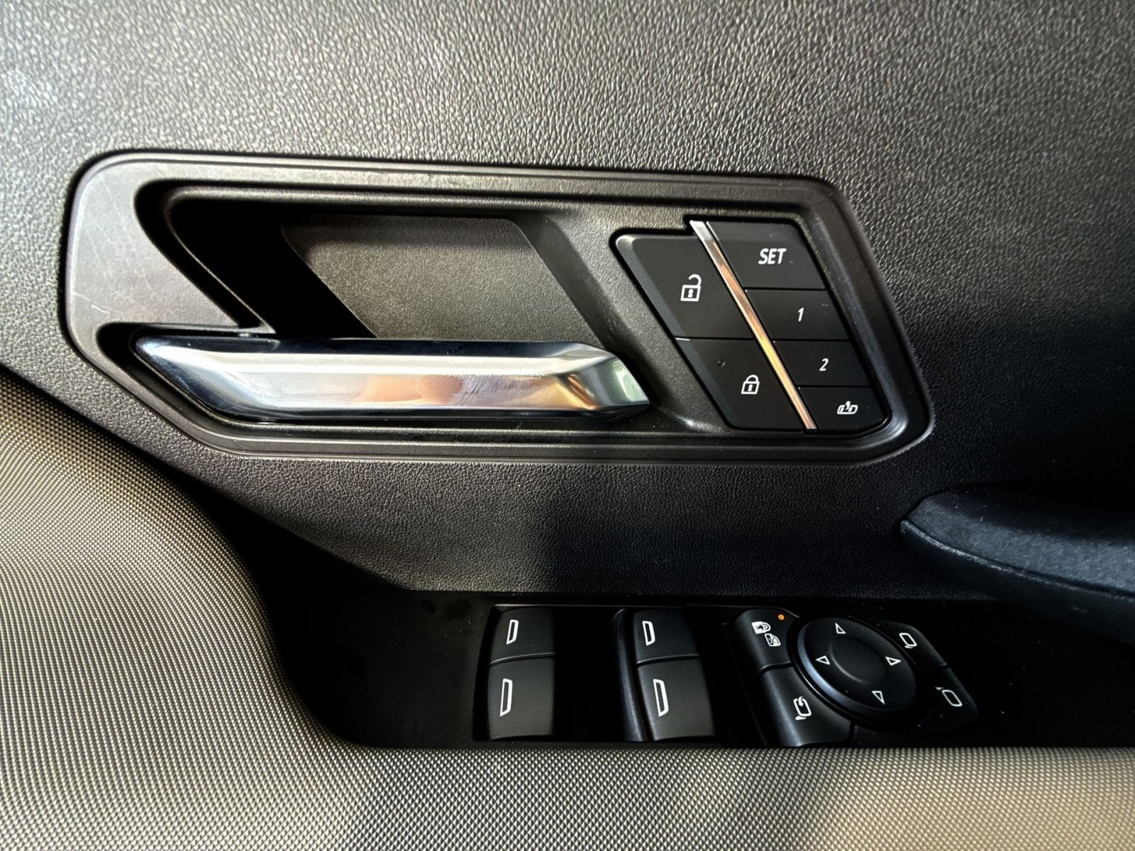 2024 GMC HUMMER EV SUV 2X