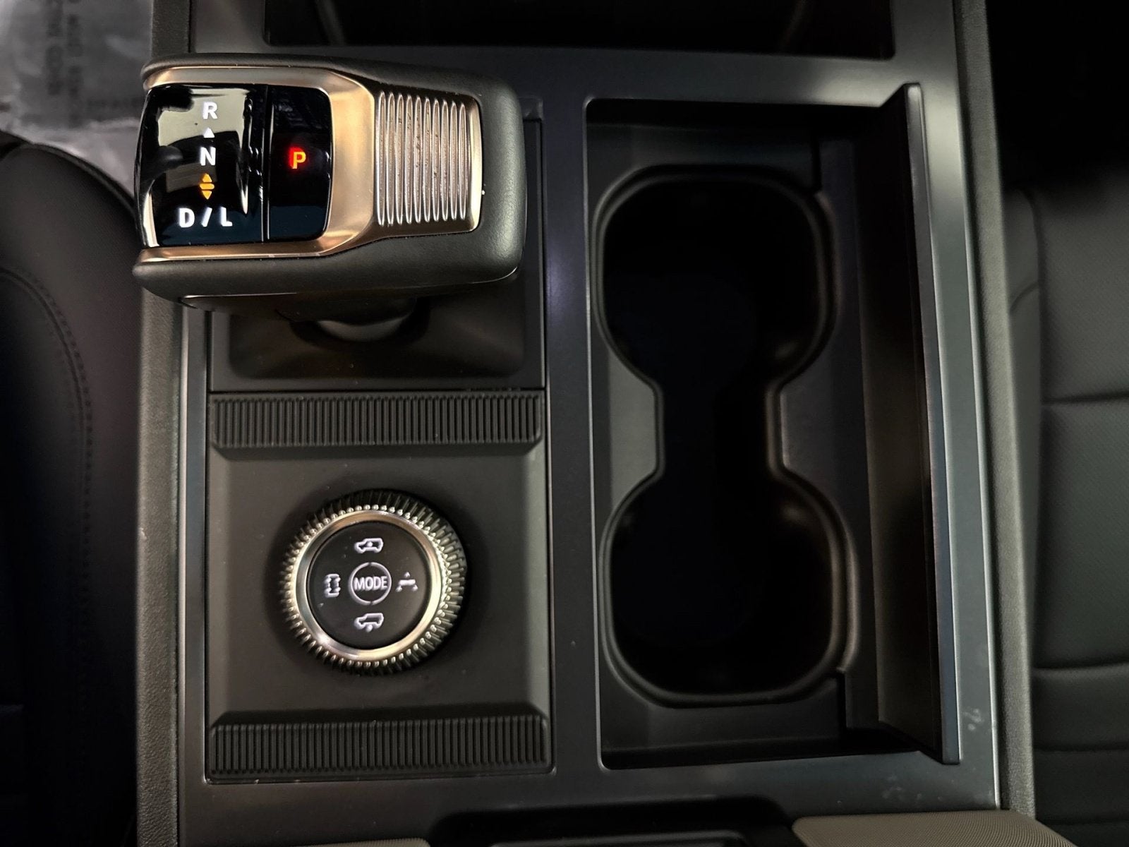 2024 GMC HUMMER EV SUV 2X