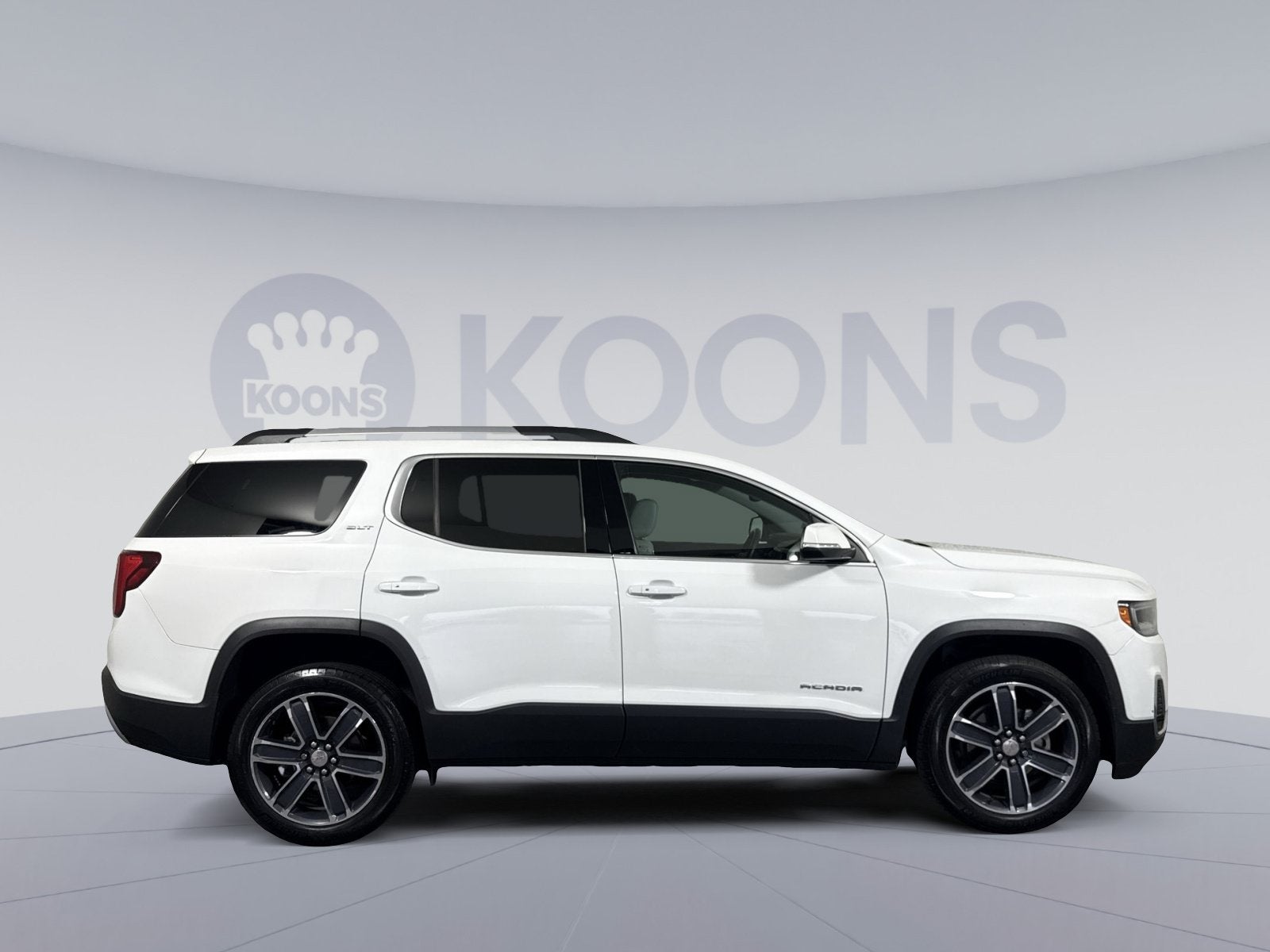 2020 GMC Acadia SLT