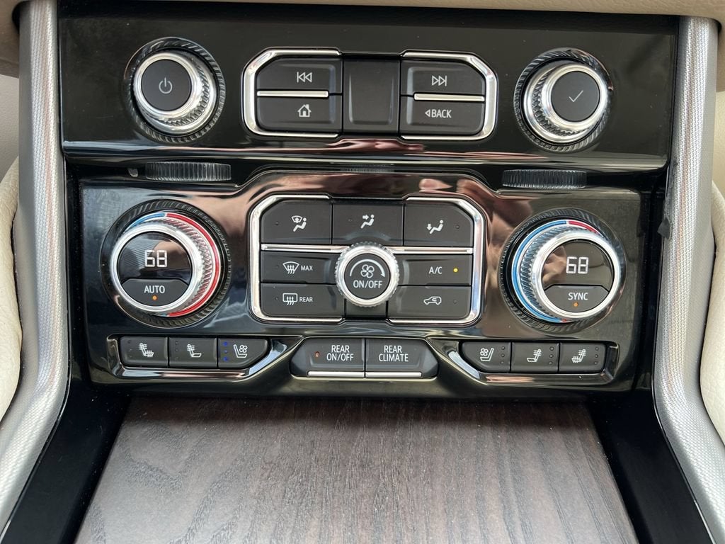 2024 GMC Yukon Denali