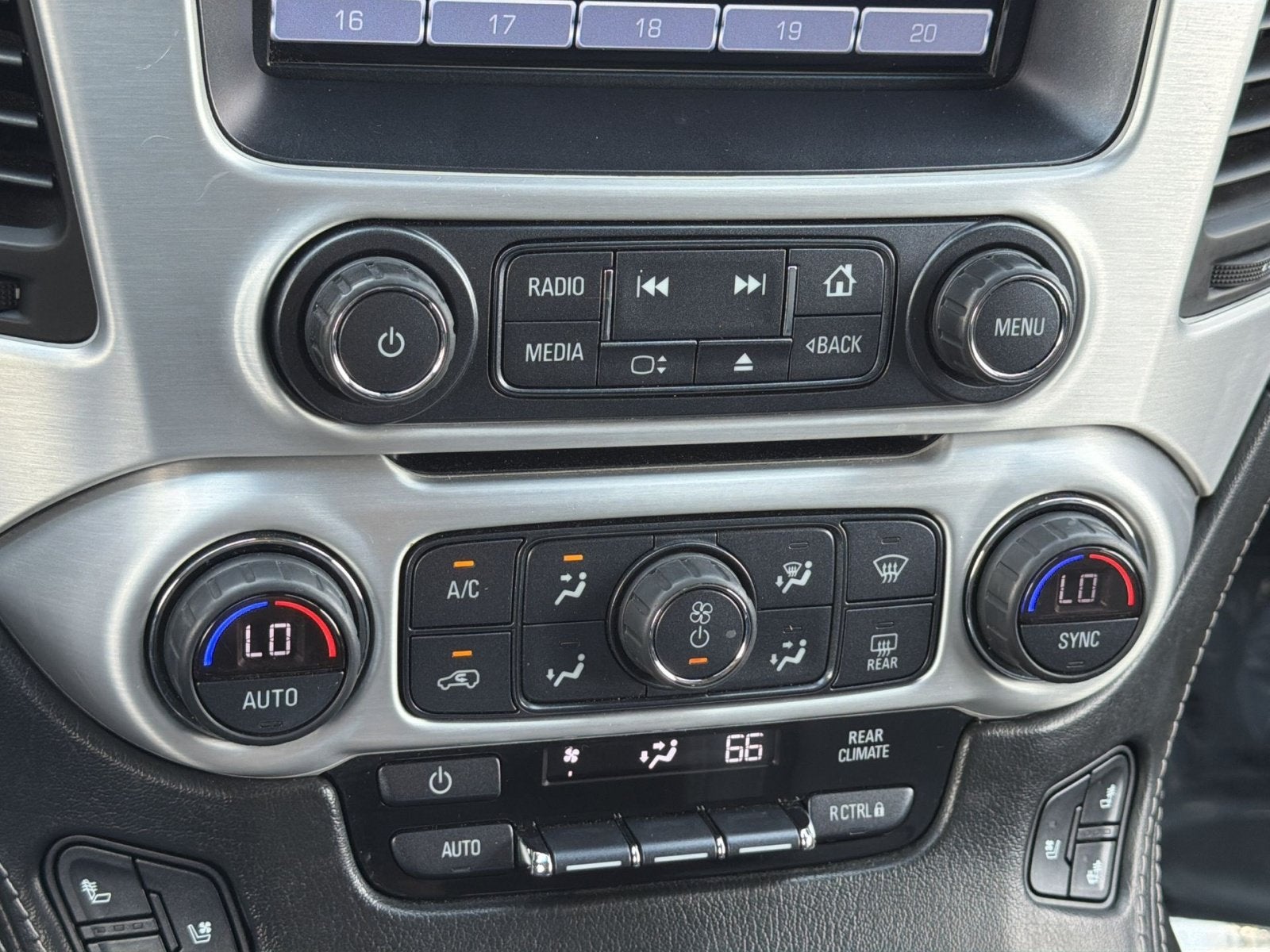 2019 GMC Yukon XL SLT