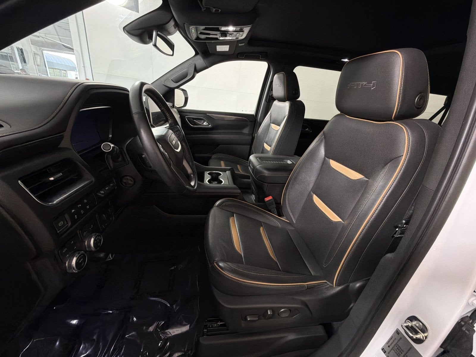 2023 GMC Yukon XL AT4