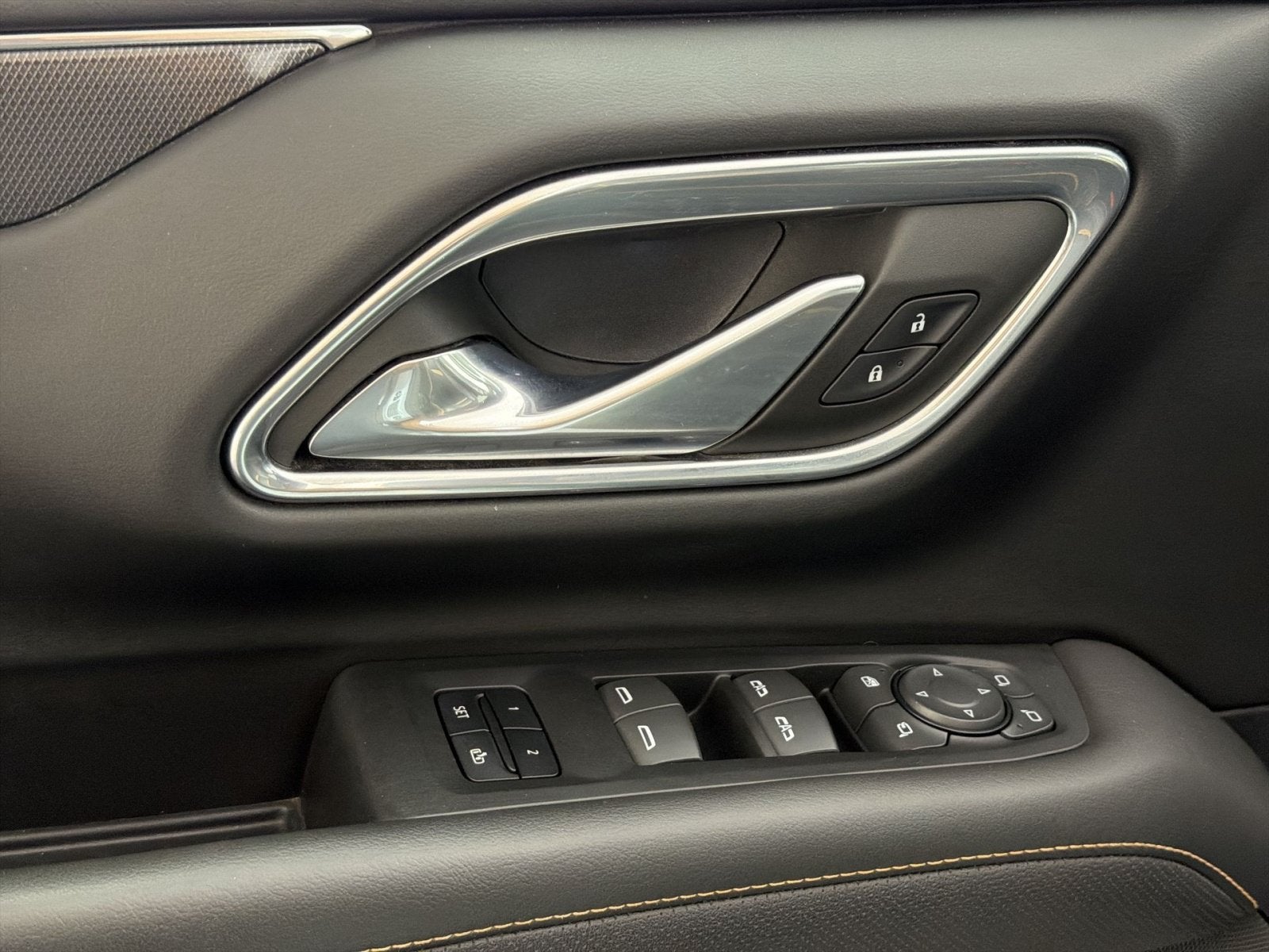 2023 GMC Yukon XL AT4