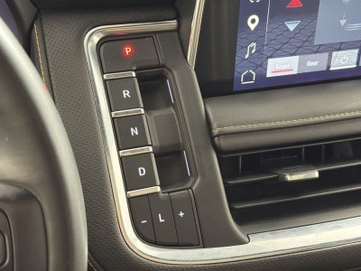 2023 GMC Yukon XL AT4