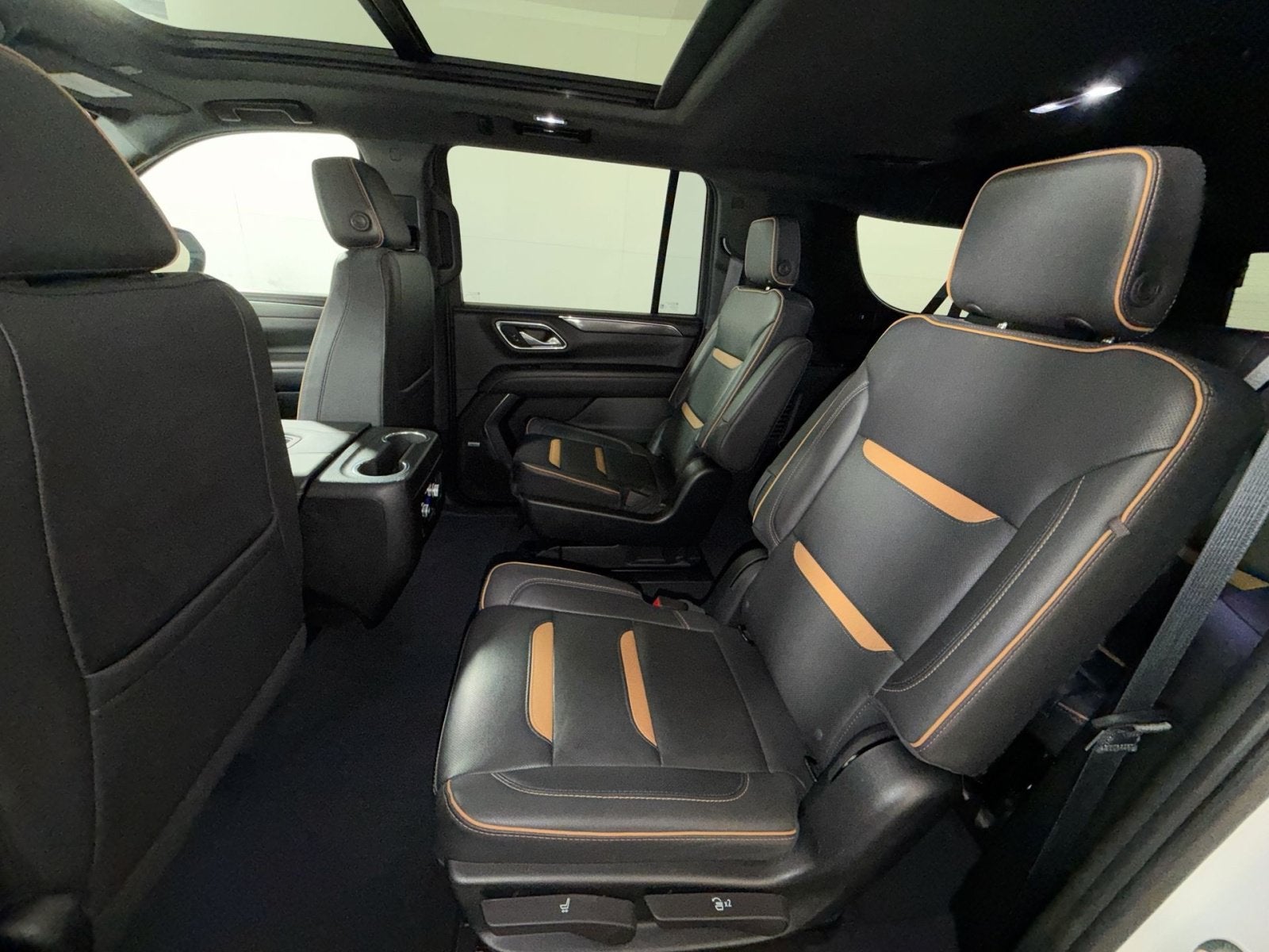 2023 GMC Yukon XL AT4