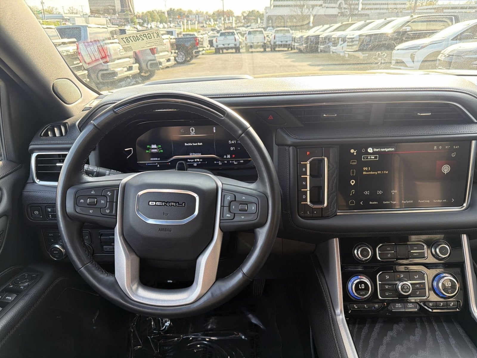 2024 GMC Yukon XL Denali