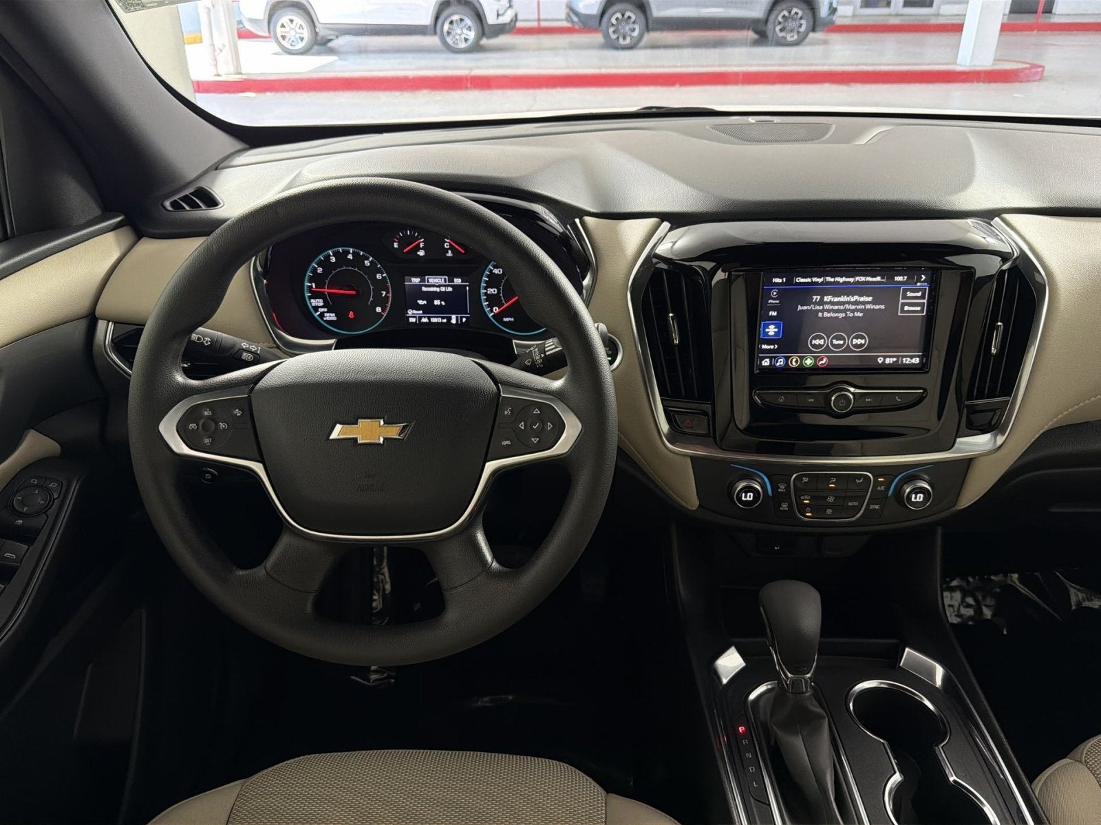 2023 Chevrolet Traverse LS