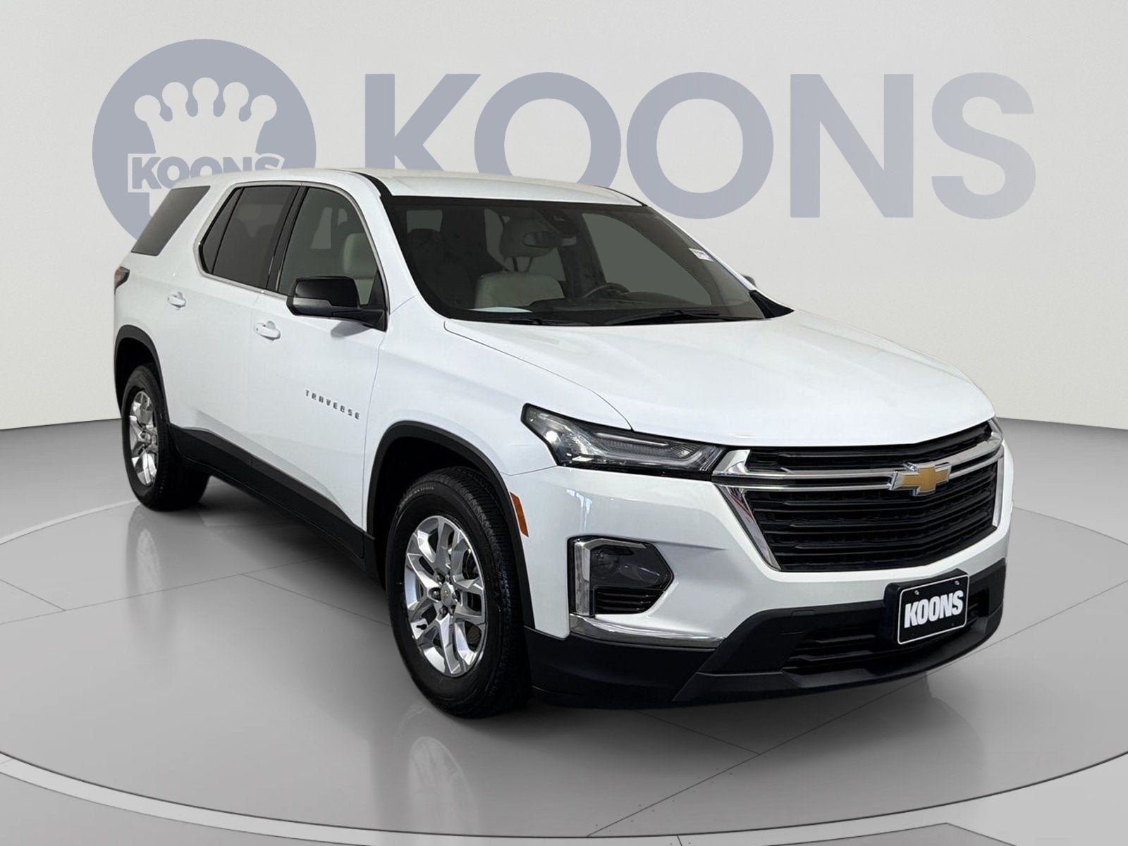 2023 Chevrolet Traverse LS