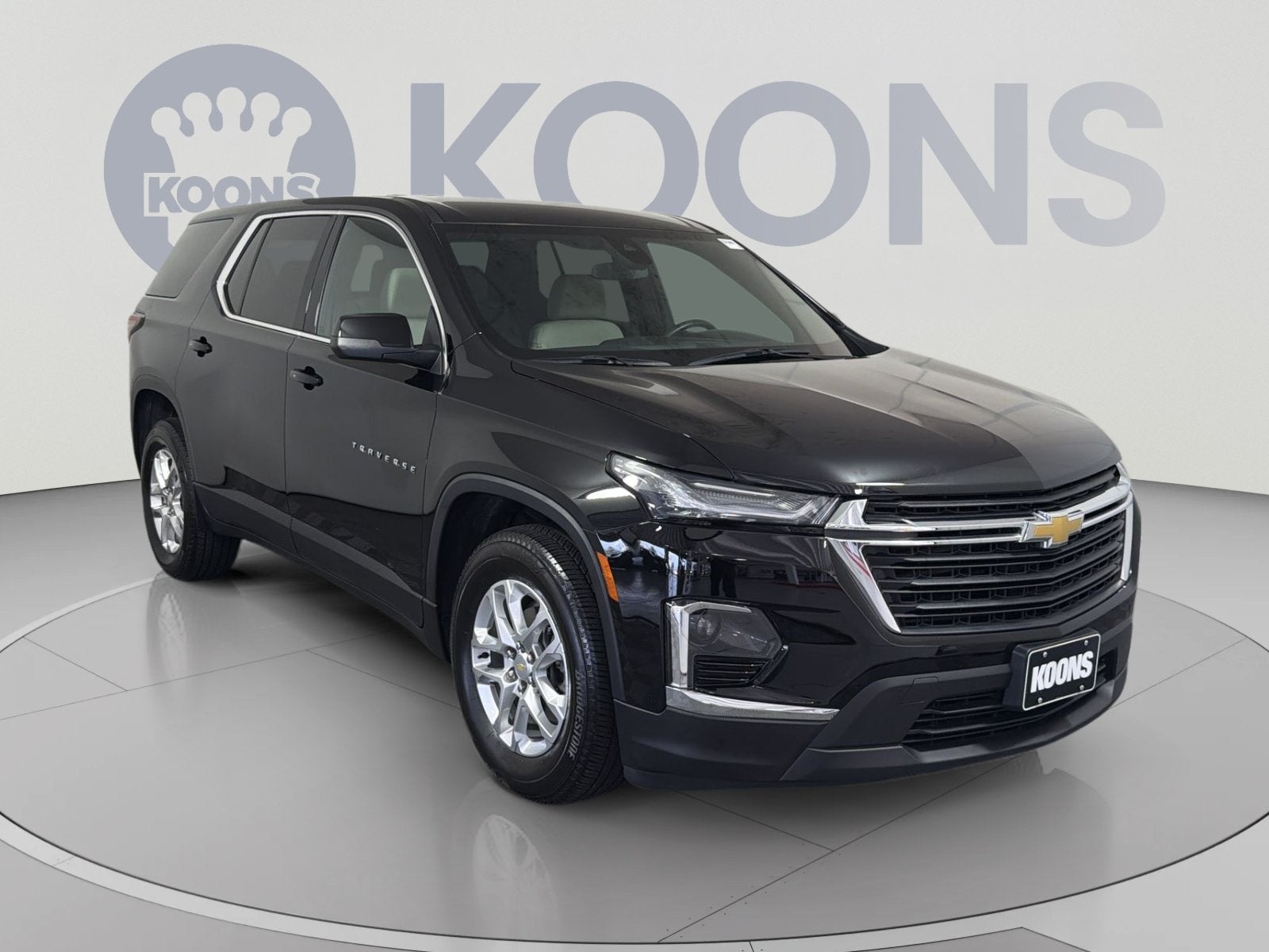 2023 Chevrolet Traverse LS
