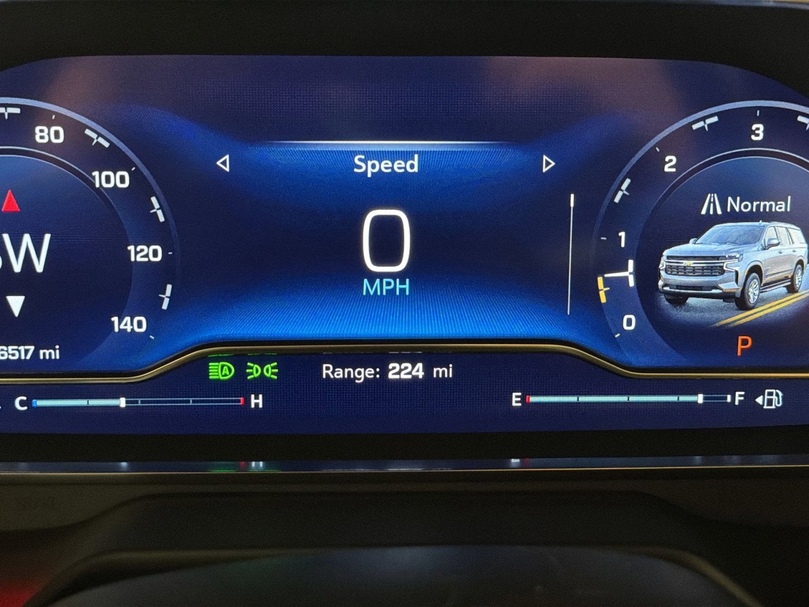 2024 Chevrolet Suburban RST