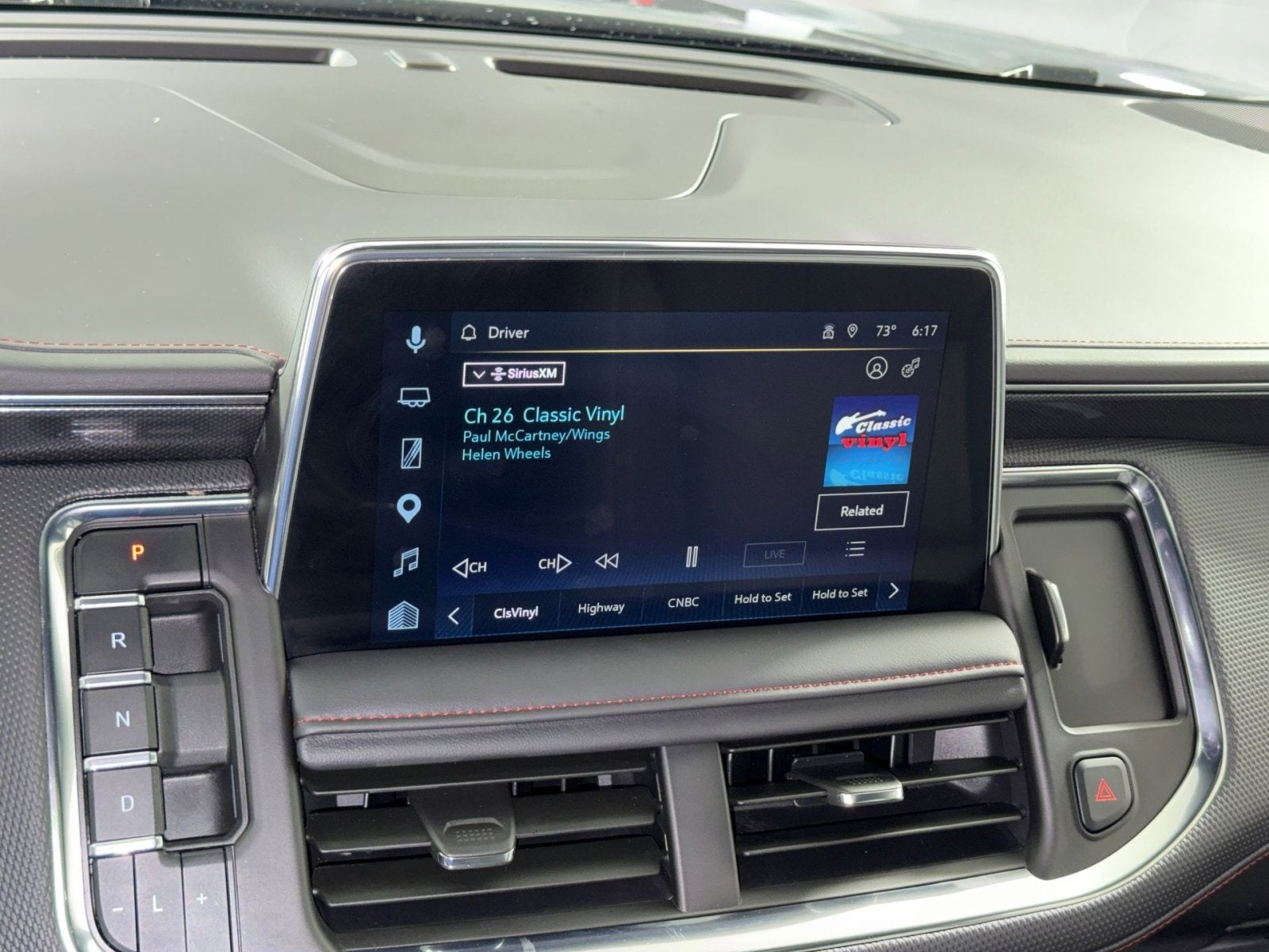 2024 Chevrolet Suburban RST
