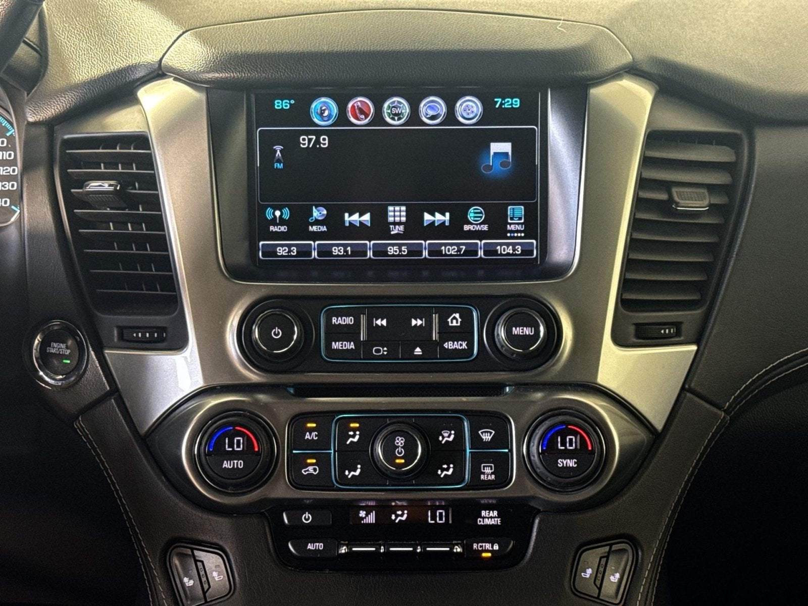 2017 Chevrolet Suburban LT