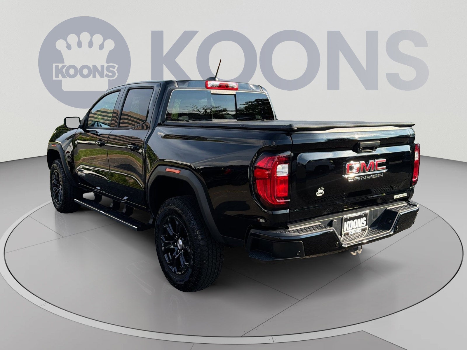 2024 GMC Canyon Elevation