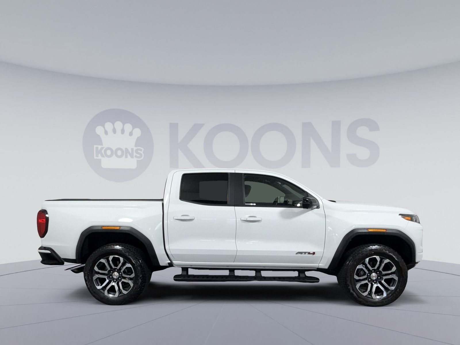 2024 GMC Canyon AT4