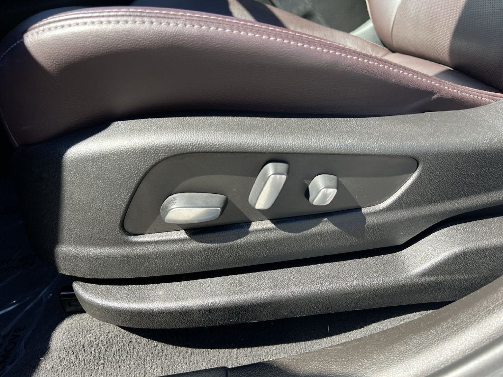 2023 Cadillac XT6 AWD Premium Luxury