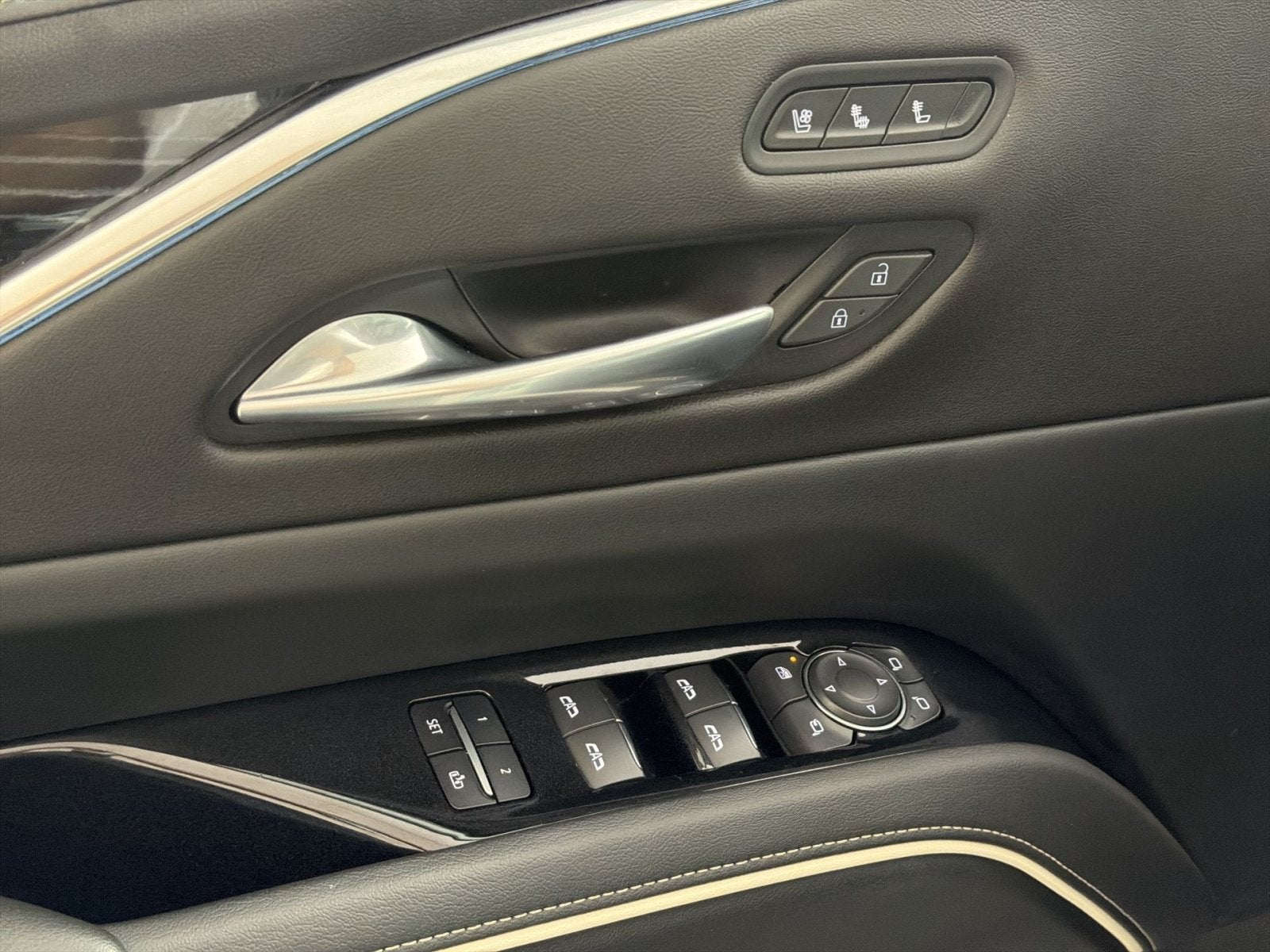 2022 Cadillac Escalade Sport