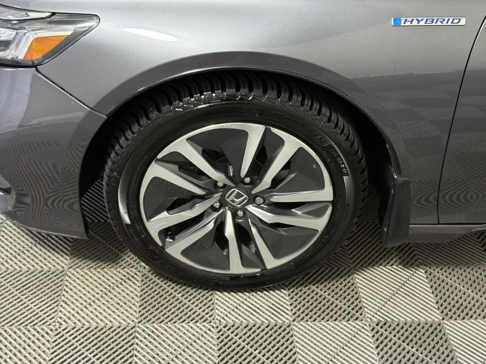 2020 Honda Accord Hybrid Touring