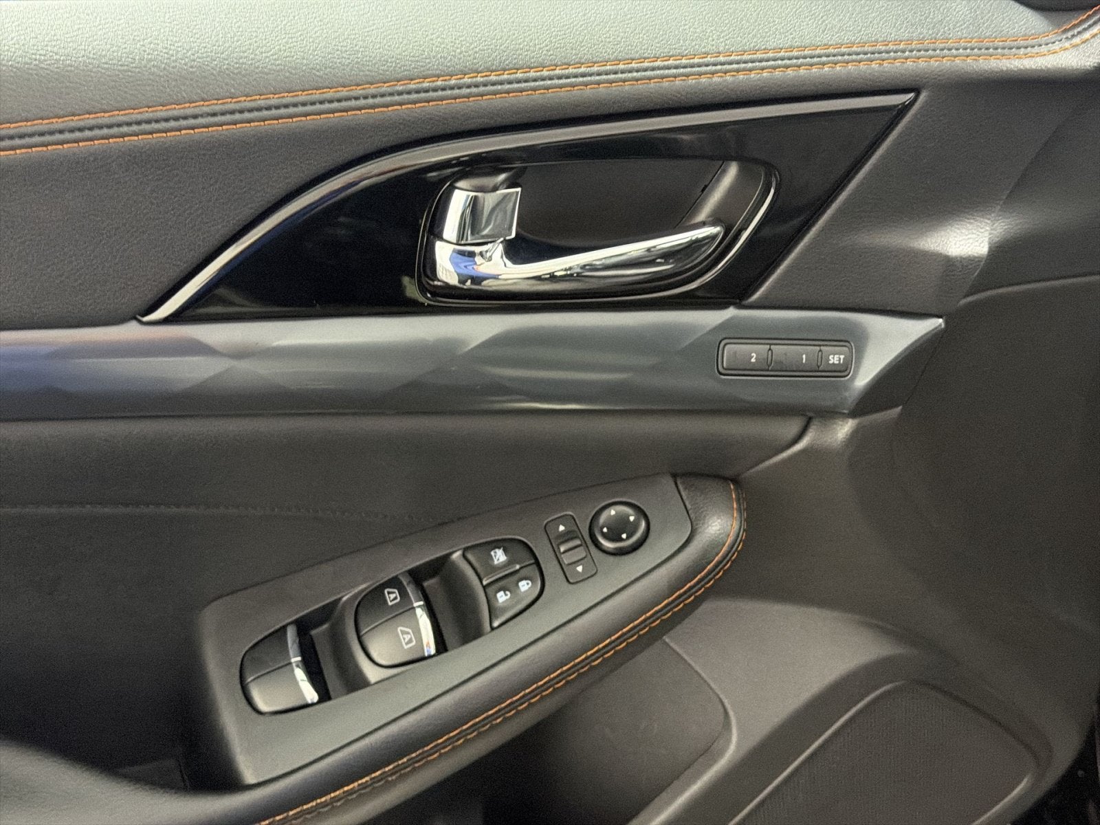 2023 Nissan Maxima SR