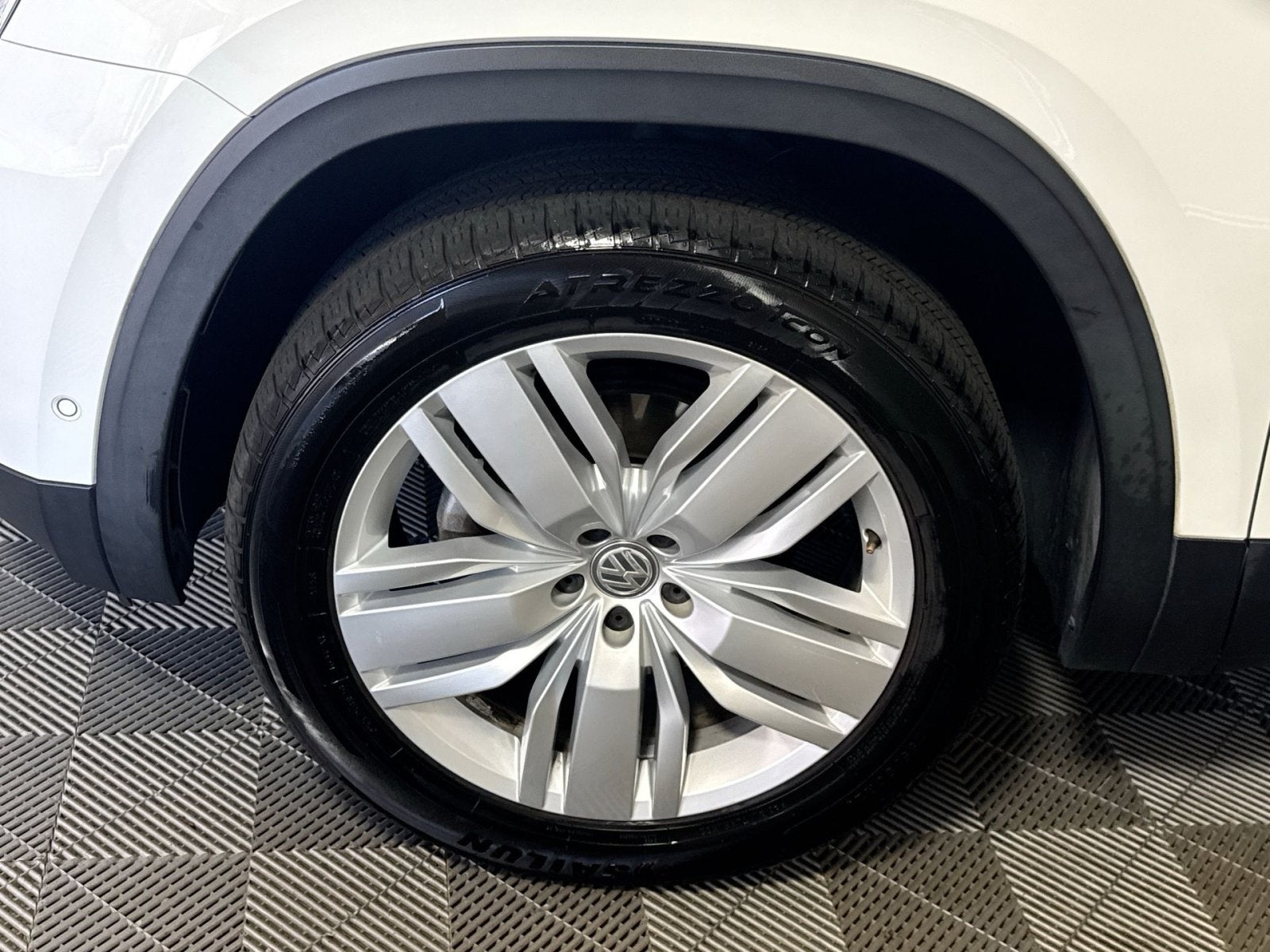 2019 Volkswagen Atlas 3.6L V6 SEL Premium