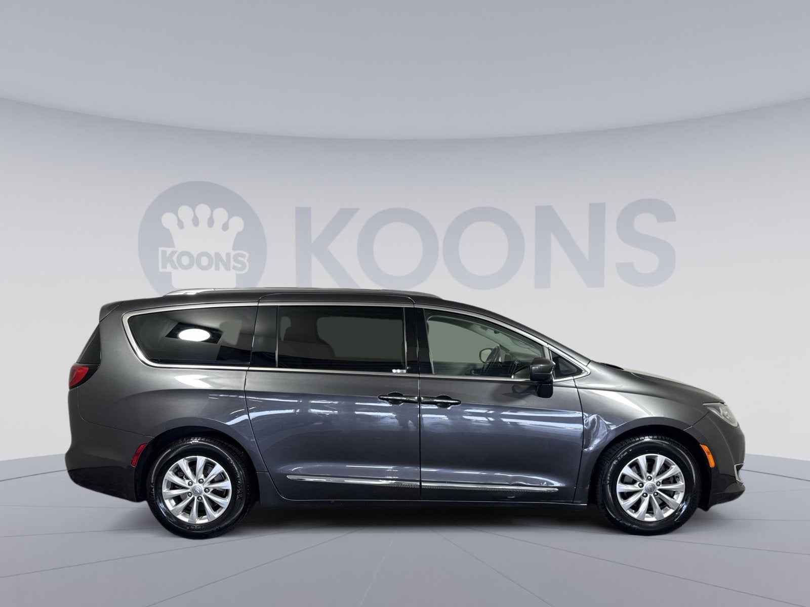 2019 Chrysler Pacifica Touring L
