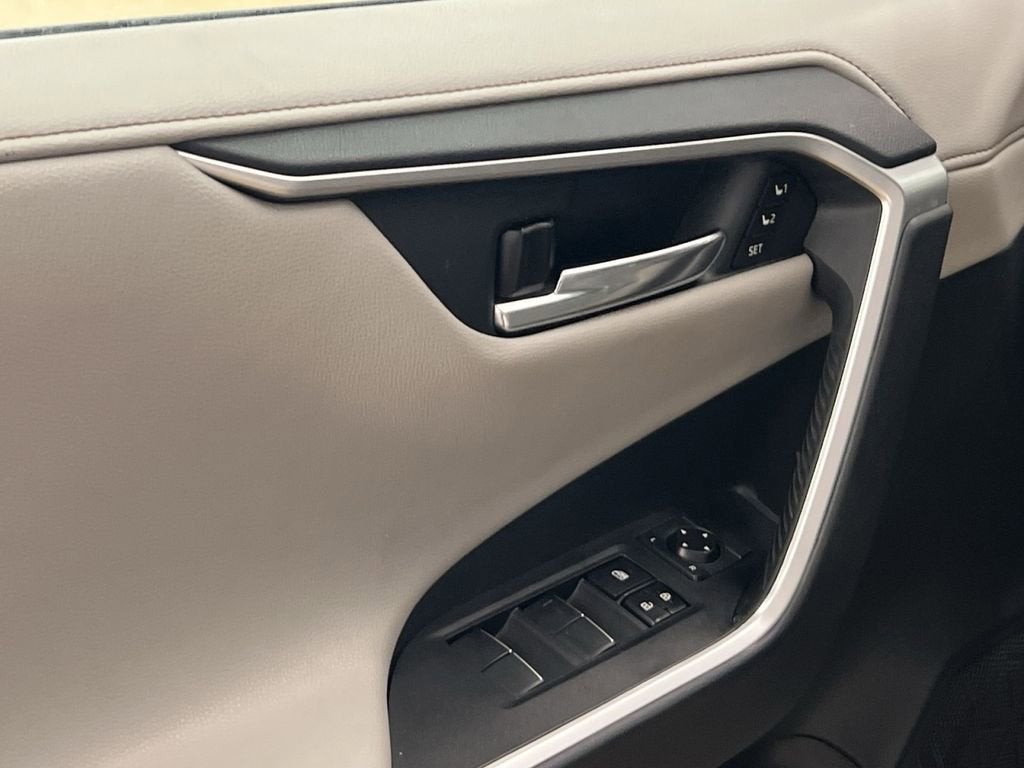 2020 Toyota RAV4 Hybrid Limited