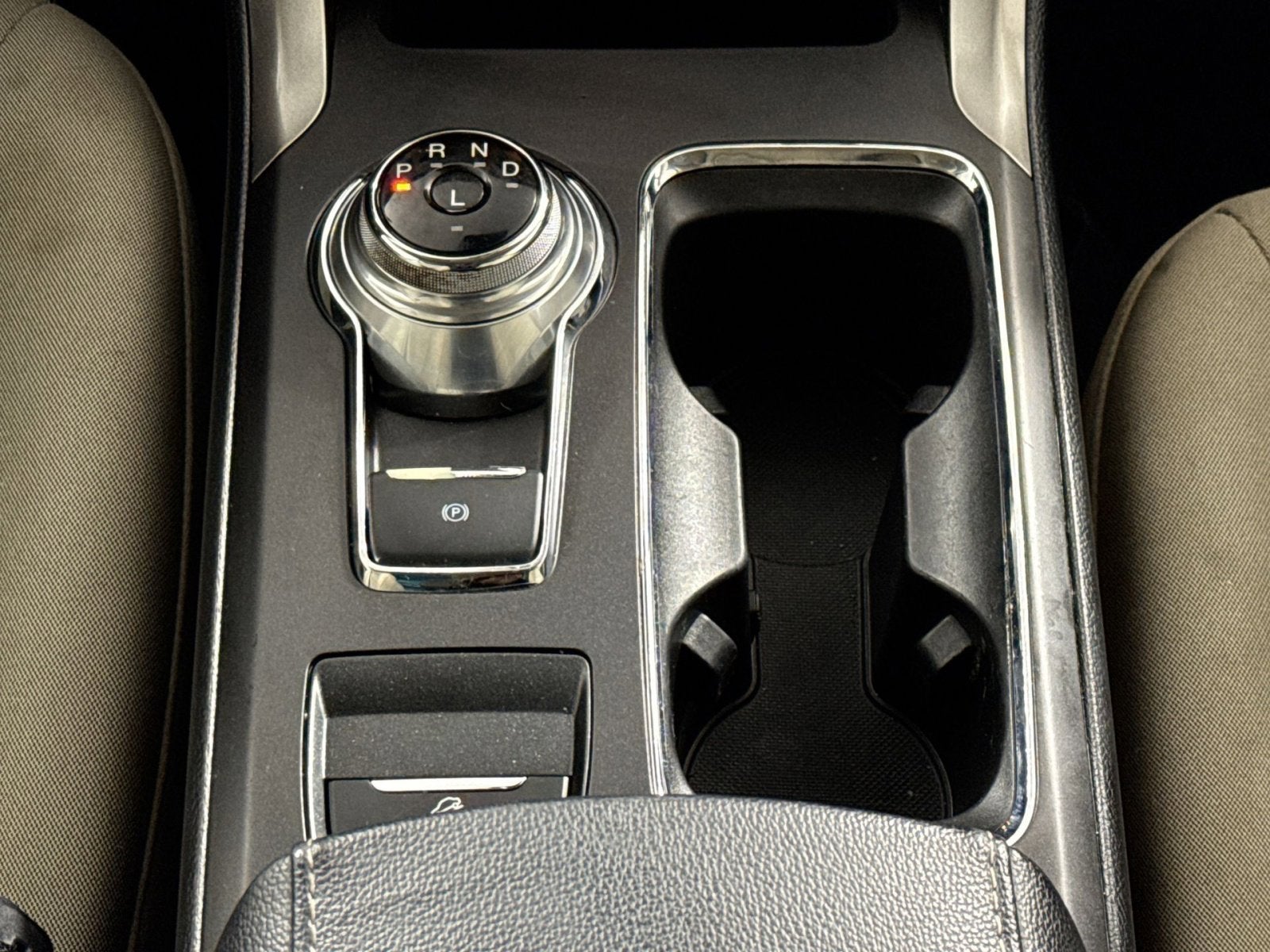 2019 Ford Fusion S