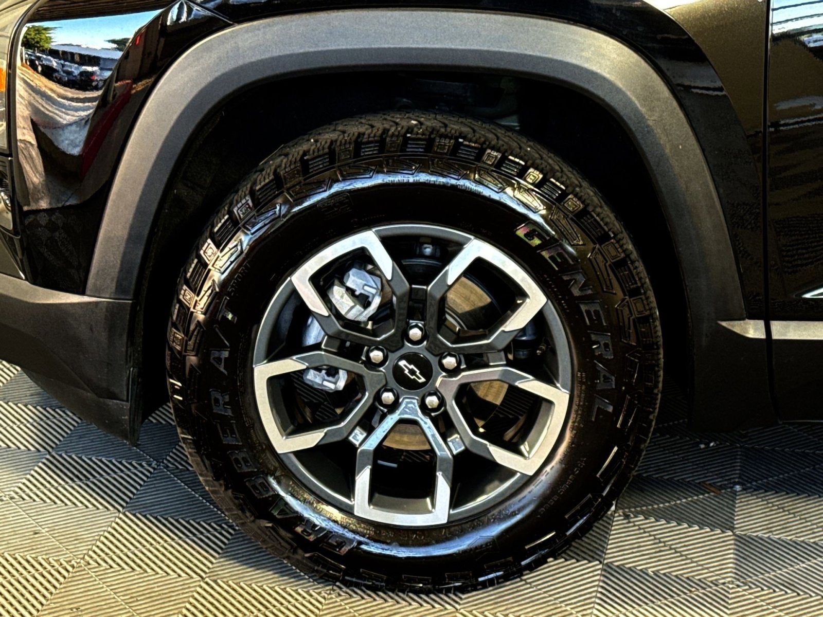 2025 Chevrolet Equinox ACTIV