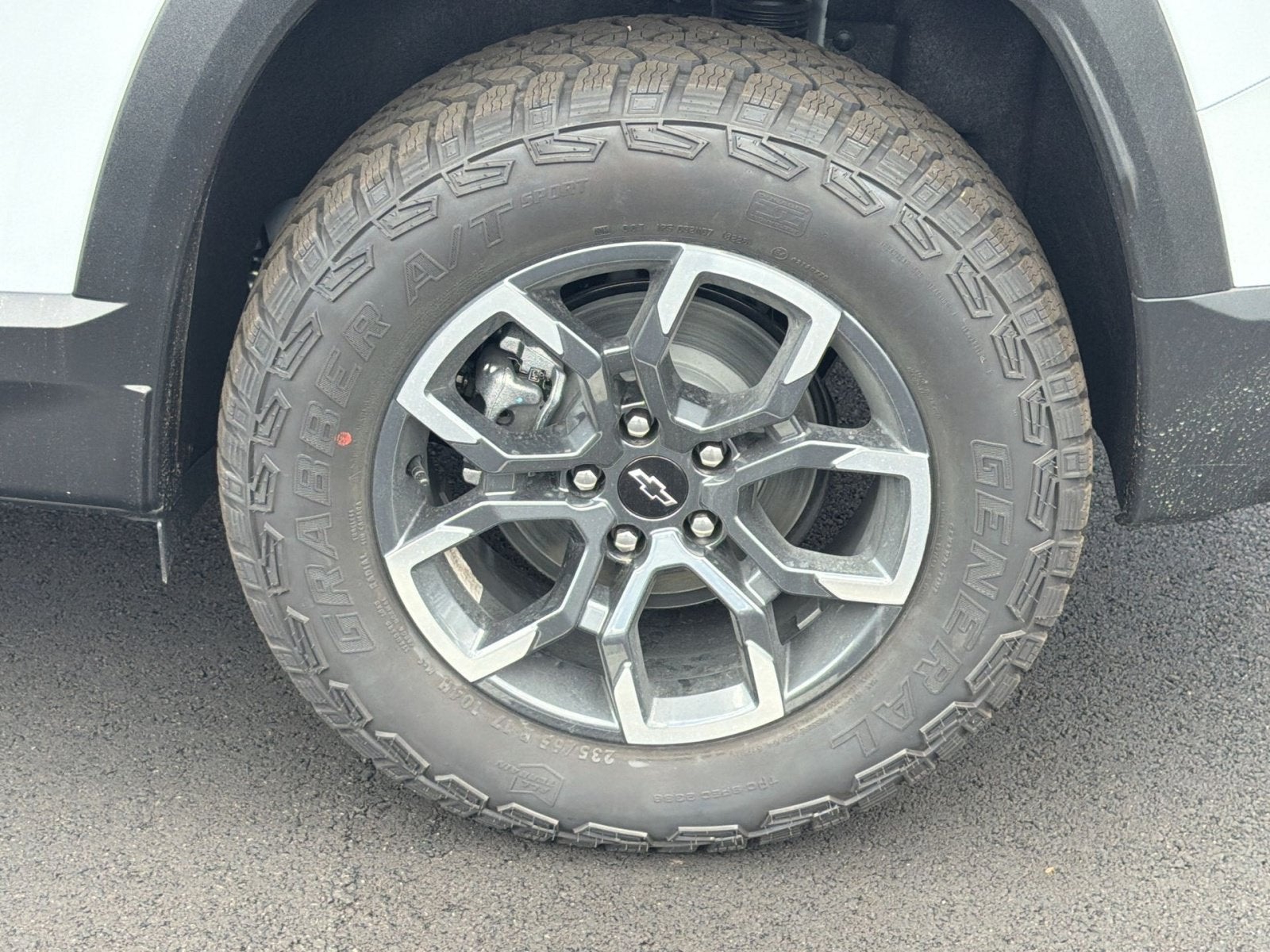 2027 Chevrolet Equinox ACTIV