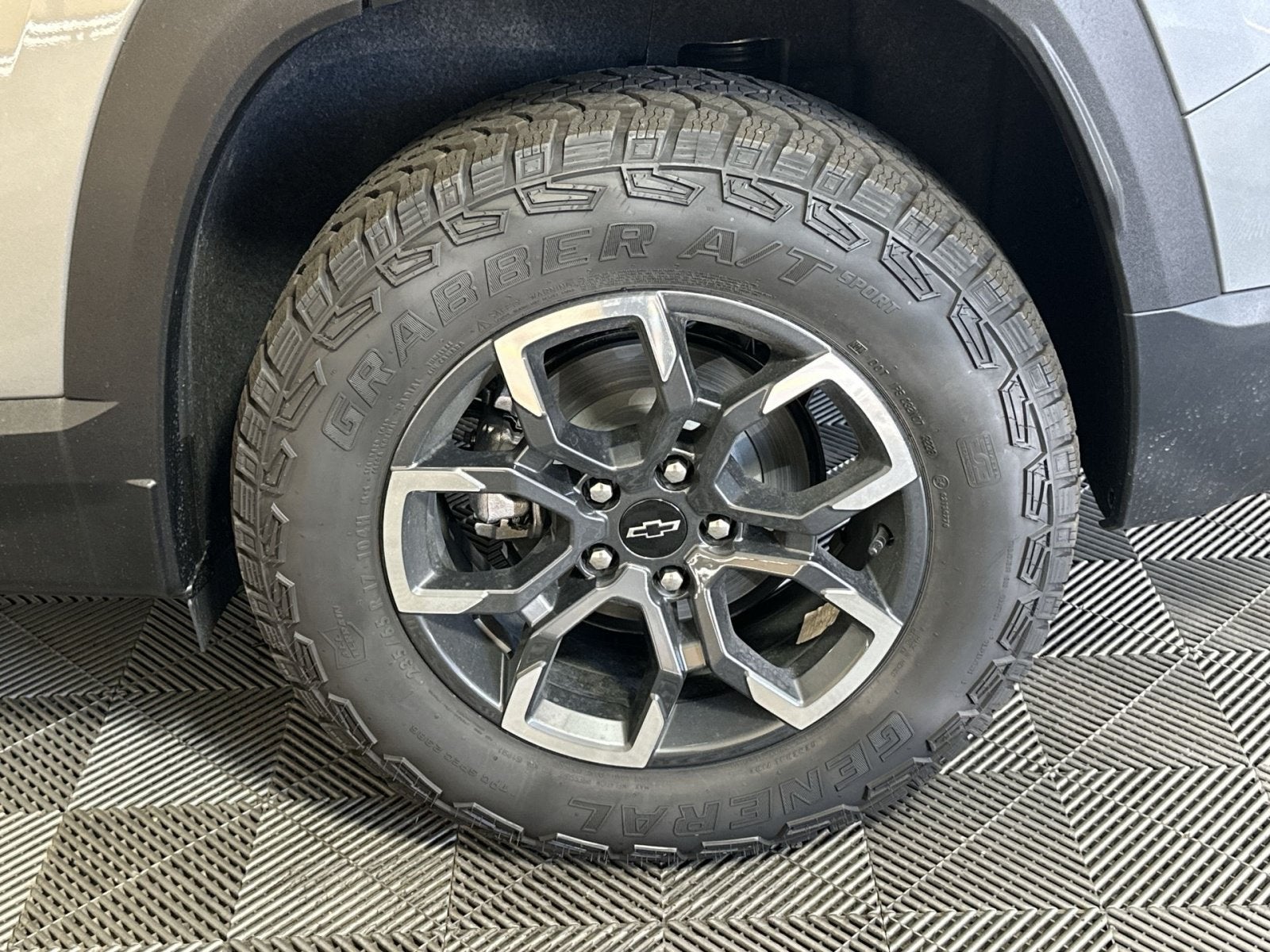 2027 Chevrolet Equinox ACTIV