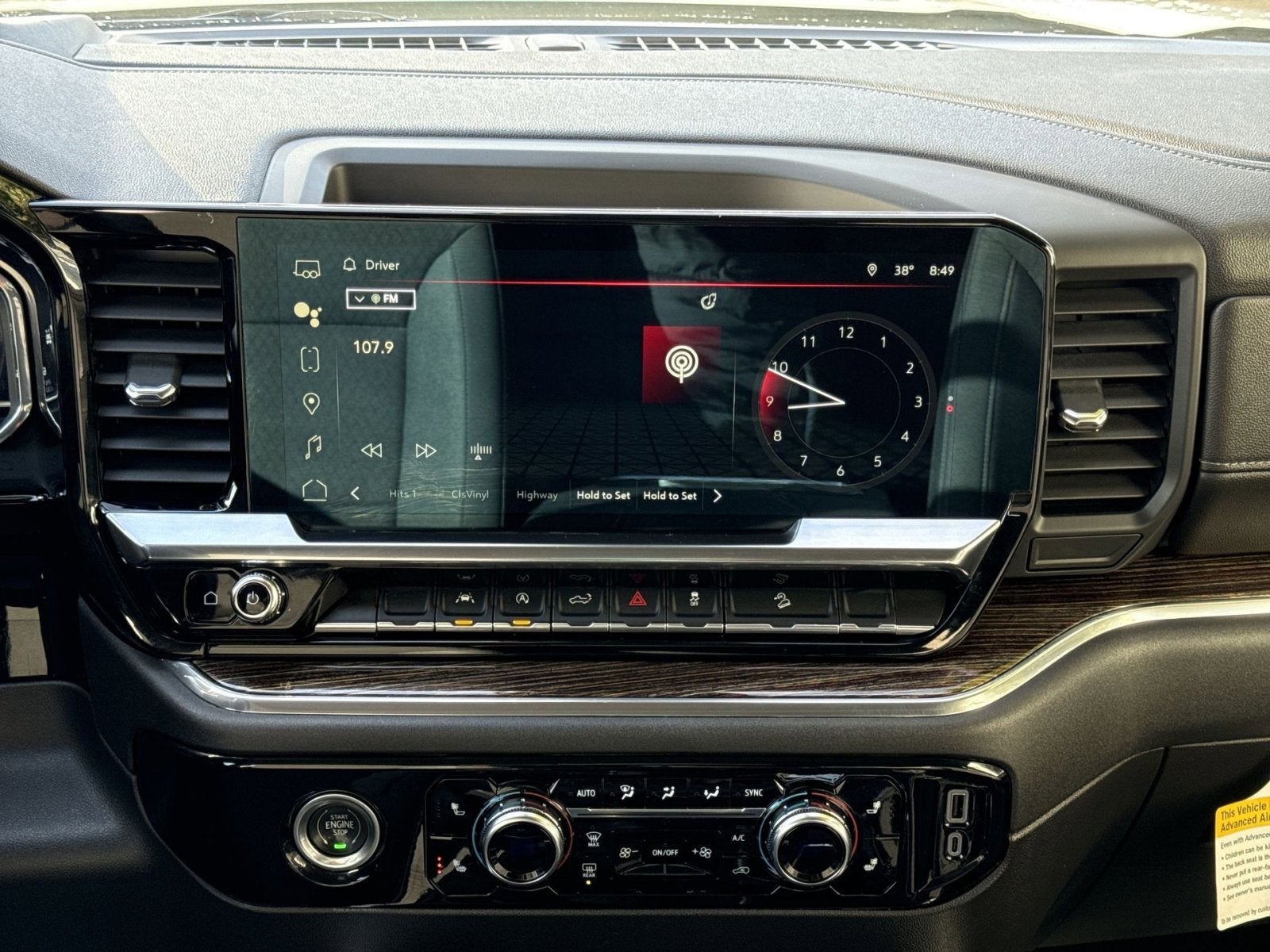 2023 GMC Sierra 1500 Elevation