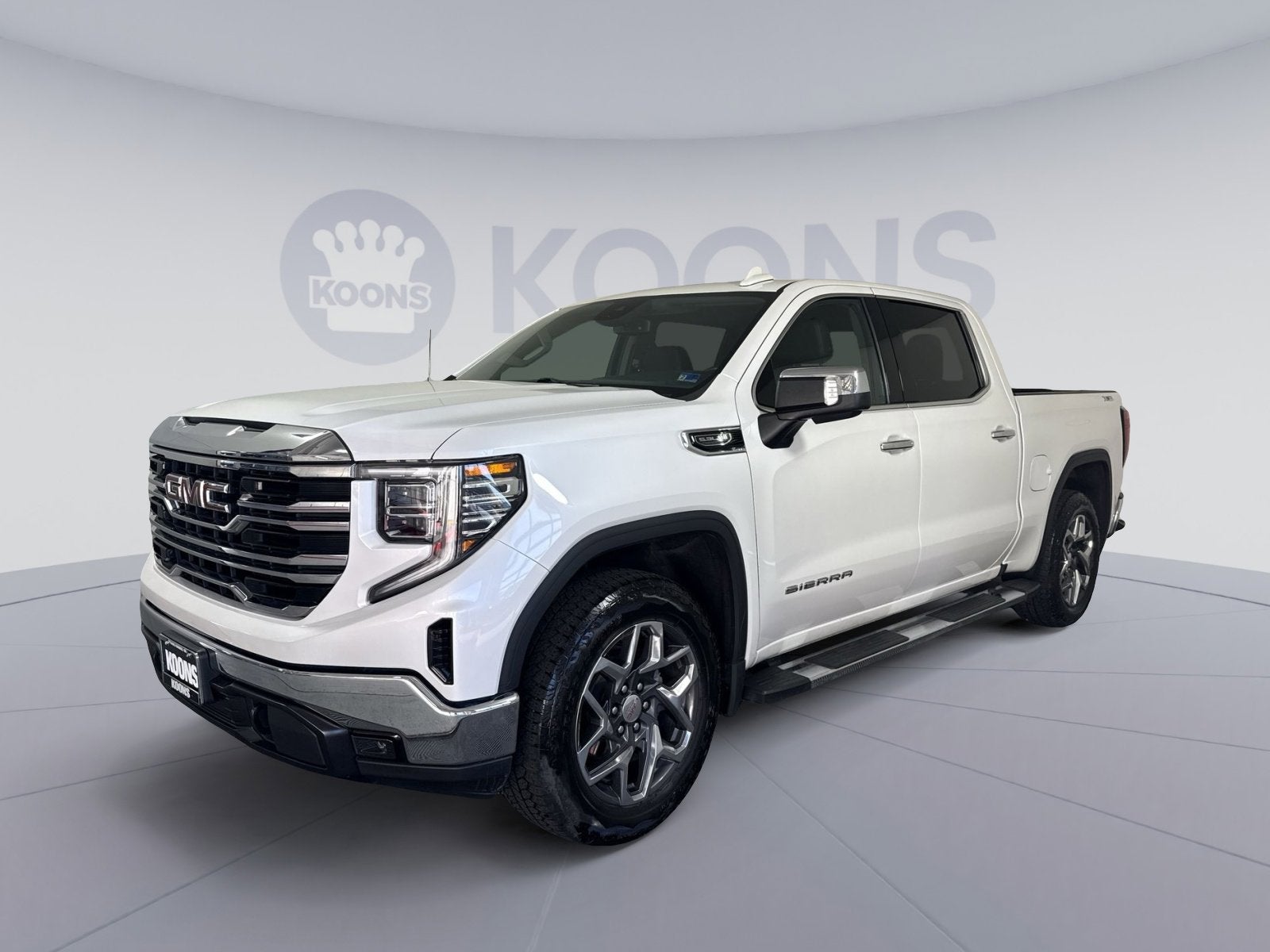 2023 GMC Sierra 1500 SLT